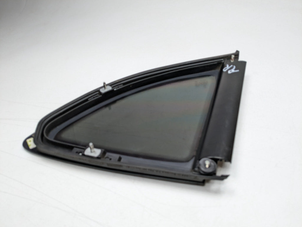 2006 - 2008 OEM PORSCHE CAYMAN REAR RIGHT PASSENGER SIDE DOOR VENT WINDOW GLASS
