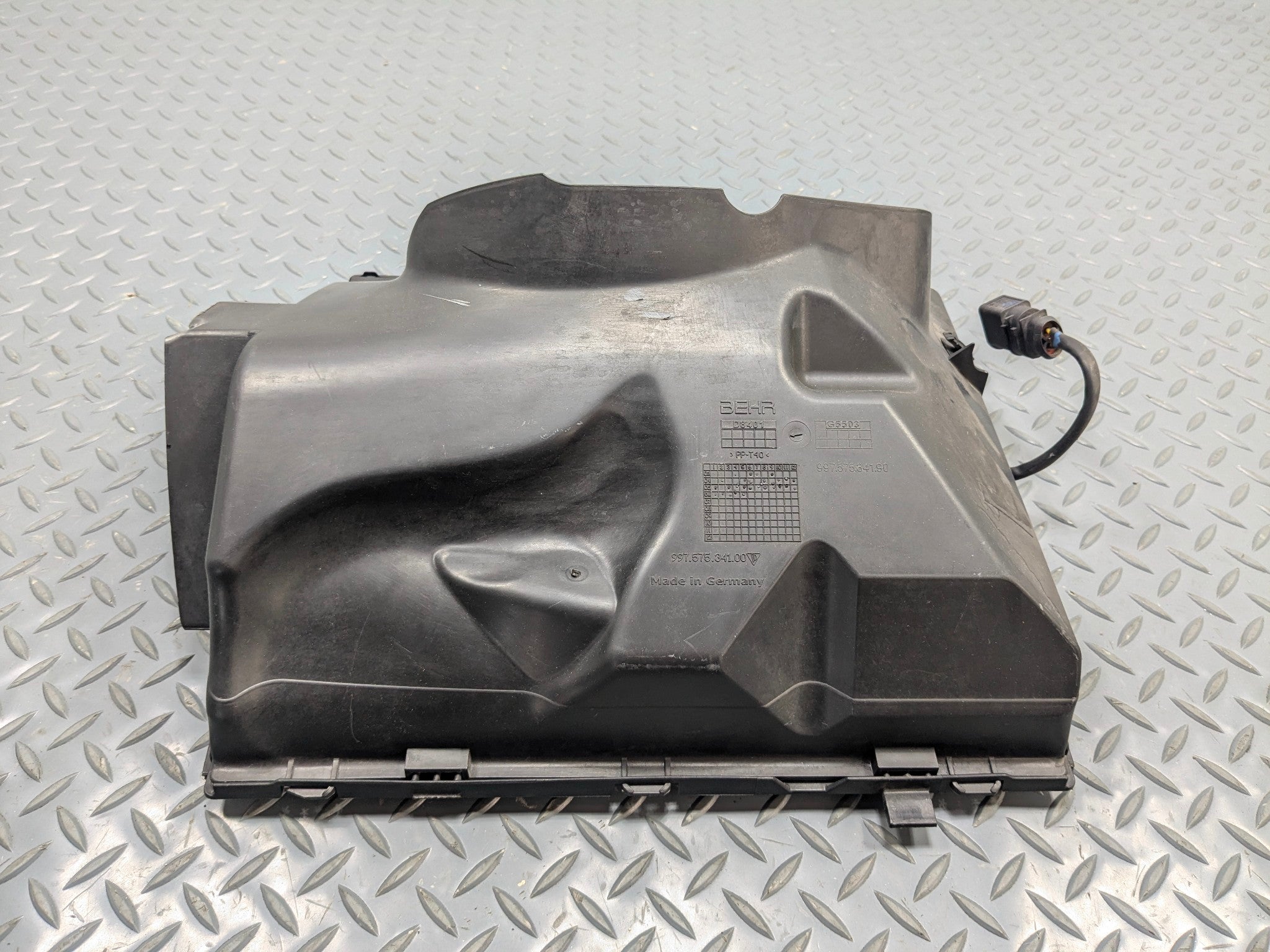 06 - 08 OEM PORSCHE CAYMAN LEFT SIDE ELECTRIC COOLING MOTOR FAN ASSEMBLY