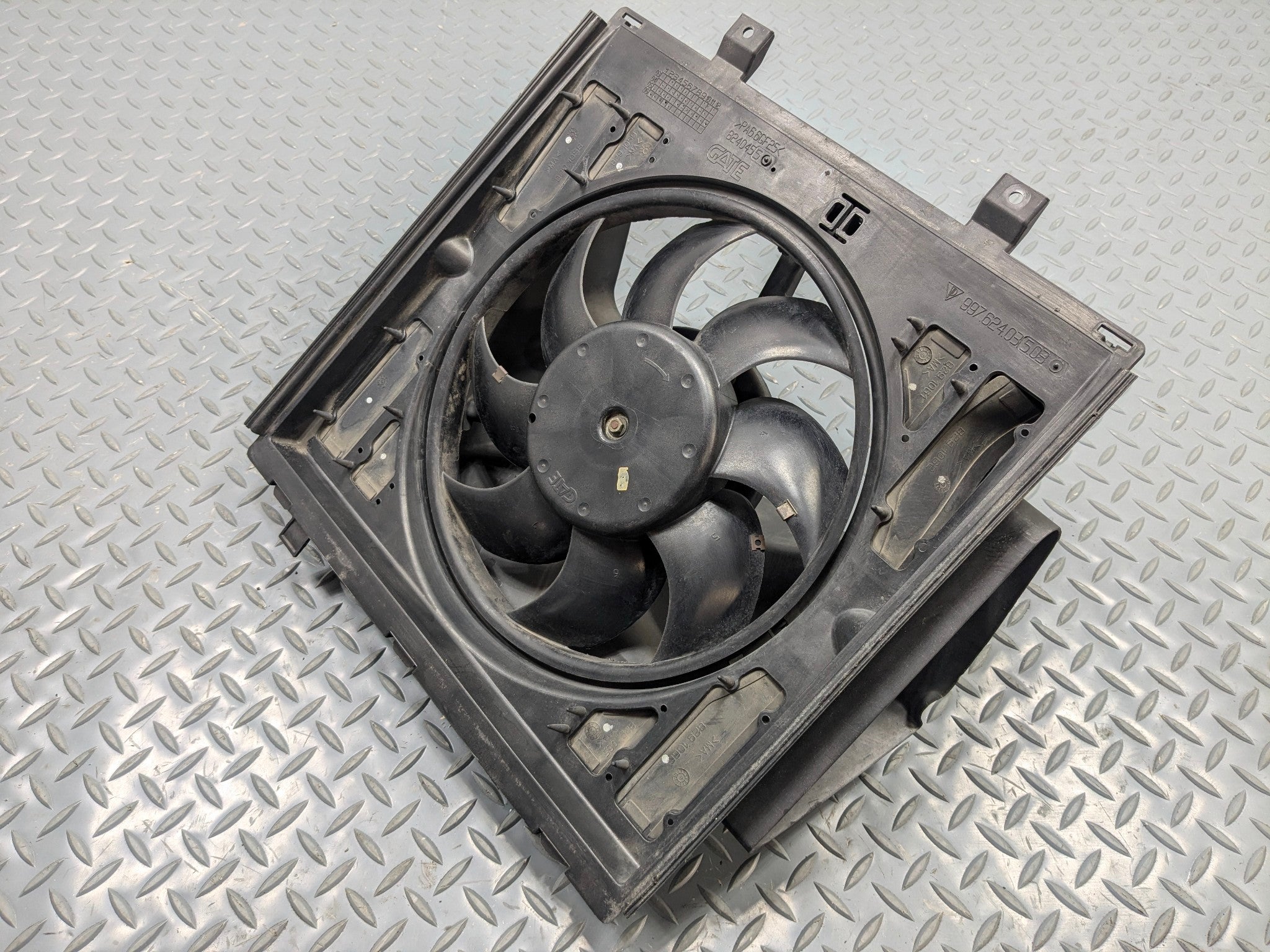 06 - 08 OEM PORSCHE CAYMAN LEFT SIDE ELECTRIC COOLING MOTOR FAN ASSEMBLY