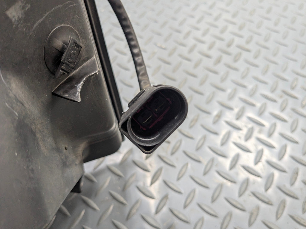 06 - 08 OEM PORSCHE CAYMAN RIGHT SIDE ELECTRIC COOLING MOTOR FAN ASSEMBLY