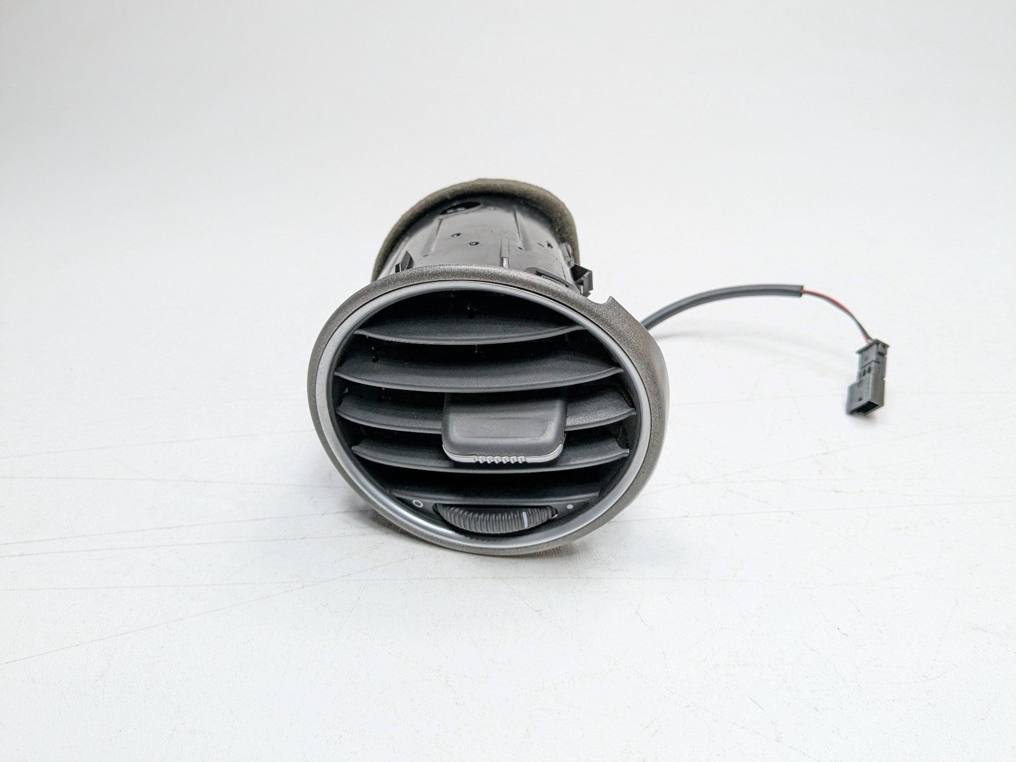 2006 - 2008 OEM PORSCHE CAYMAN LEFT DRIVER SIDE DASH AIR VENT GRILLE