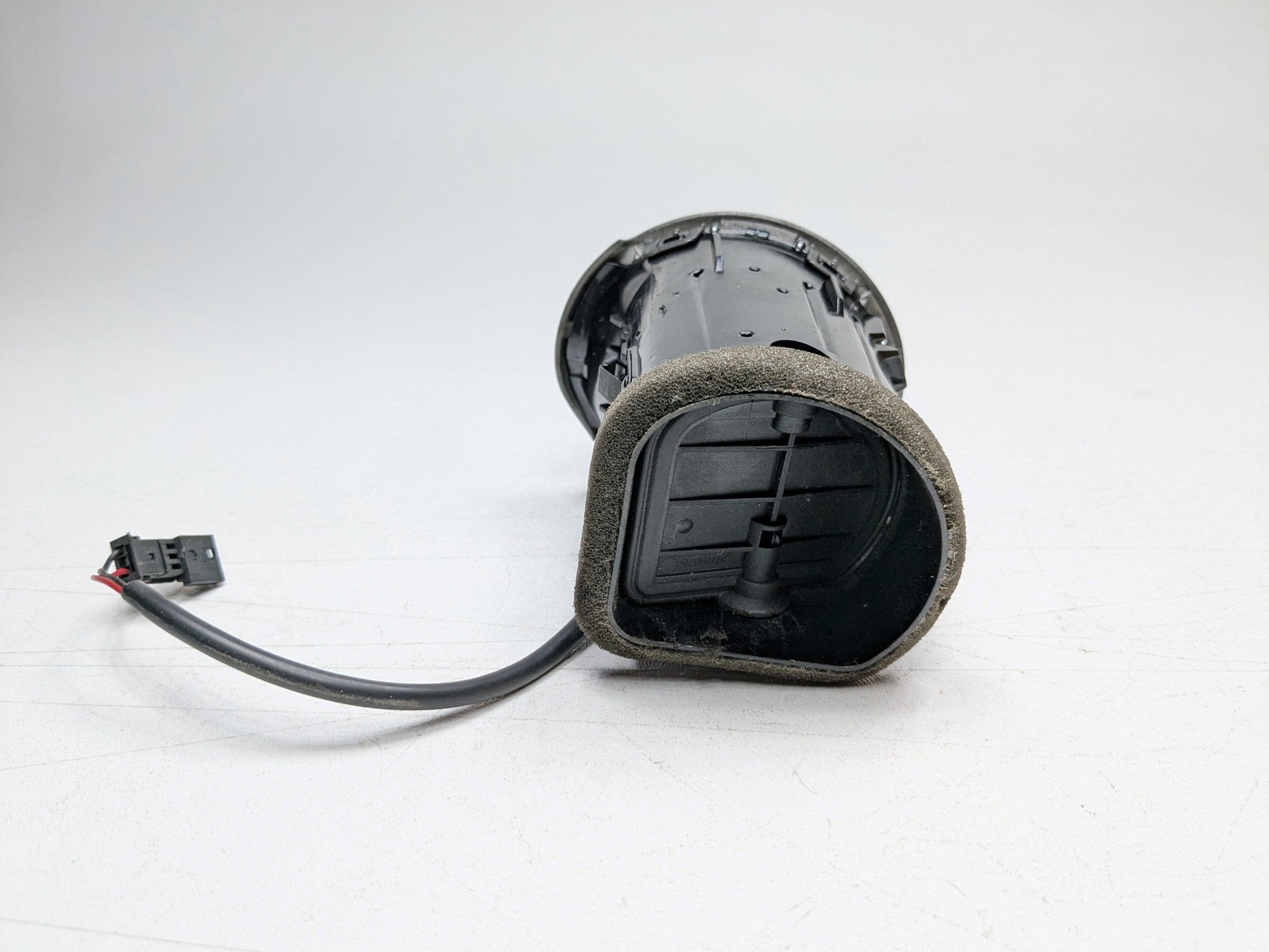 2006 - 2008 OEM PORSCHE CAYMAN LEFT DRIVER SIDE DASH AIR VENT GRILLE
