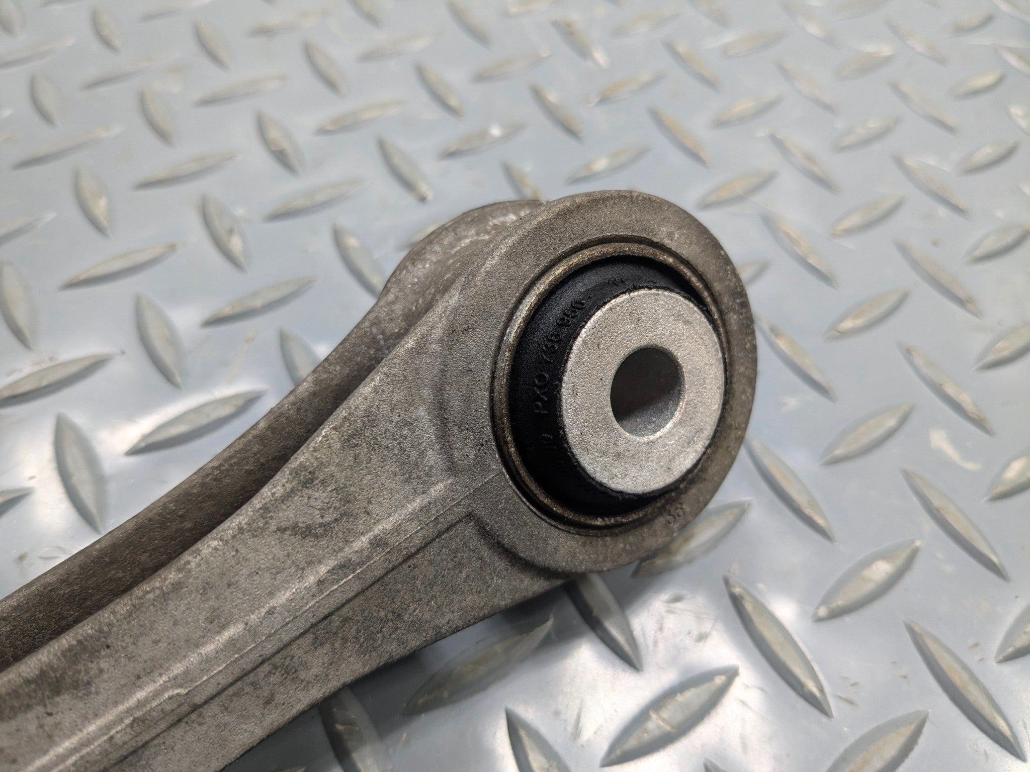 2006 - 2008 OEM PORSCHE CAYMAN REAR LOWER CONTROL ARM SET