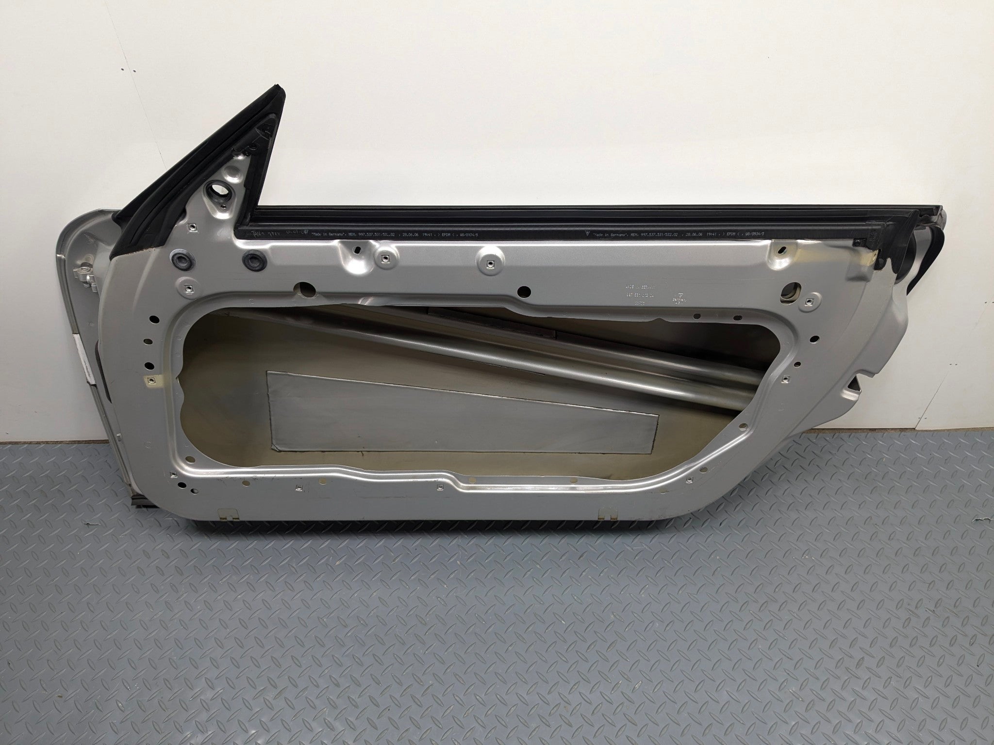 2006 - 2008 OEM PORSCHE CAYMAN FRONT RIGHT PASSENGER SIDE DOOR SHELL PANEL