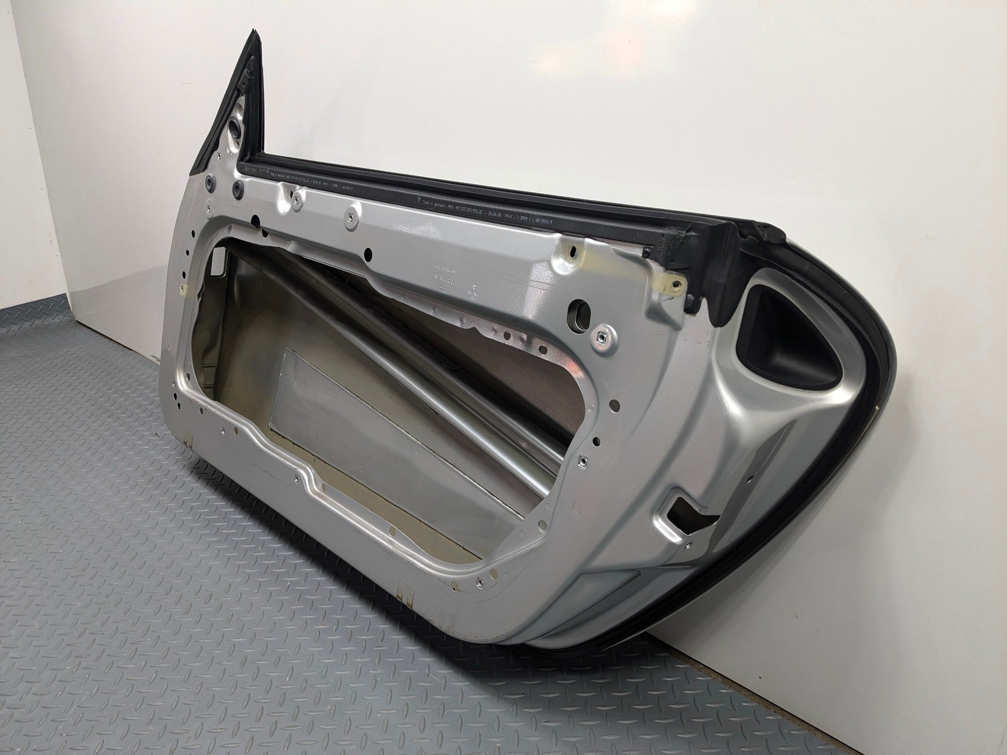 2006 - 2008 OEM PORSCHE CAYMAN FRONT RIGHT PASSENGER SIDE DOOR SHELL PANEL