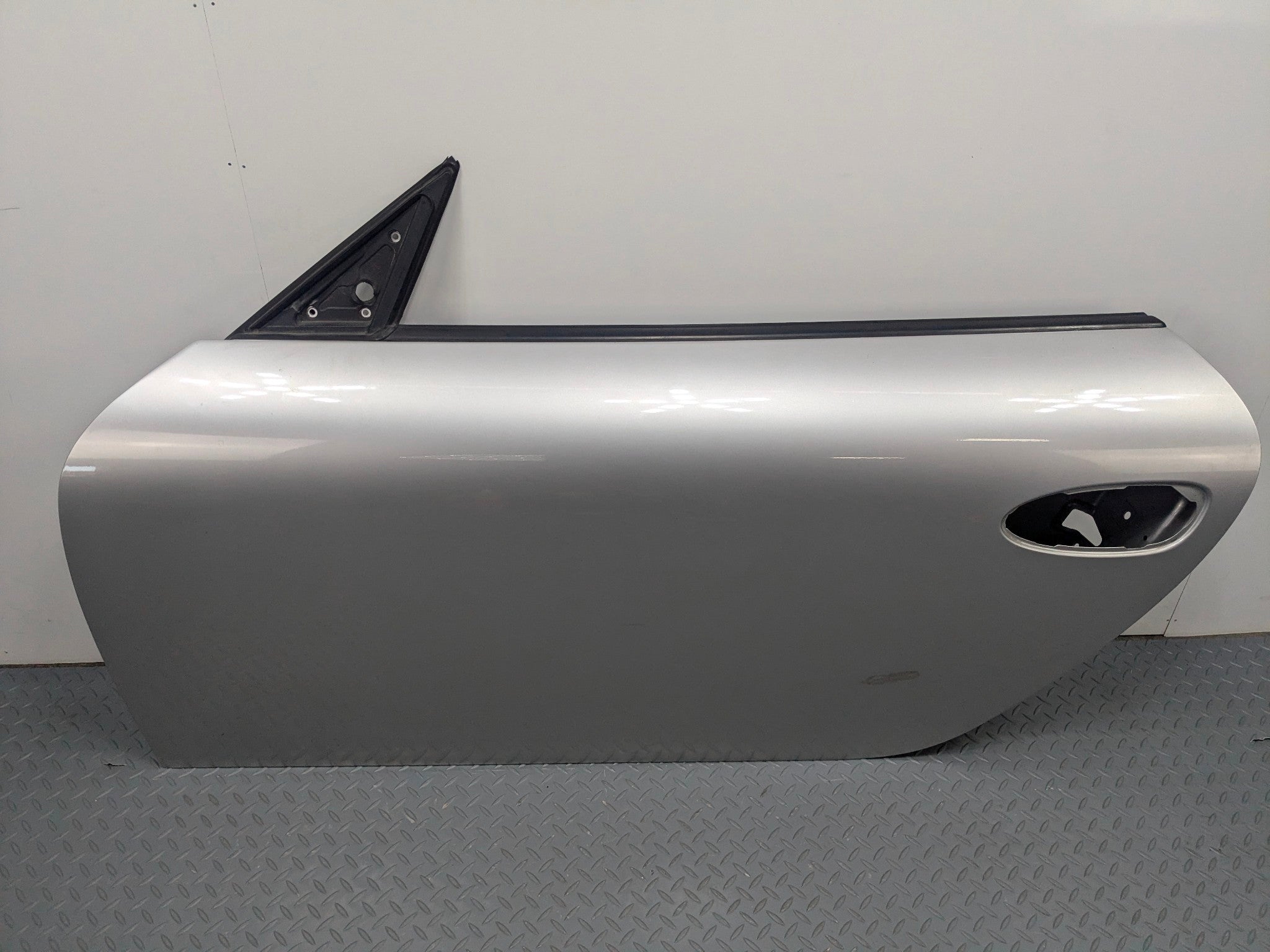2006 - 2008 OEM PORSCHE CAYMAN FRONT LEFT DRIVER SIDE DOOR SHELL PANEL