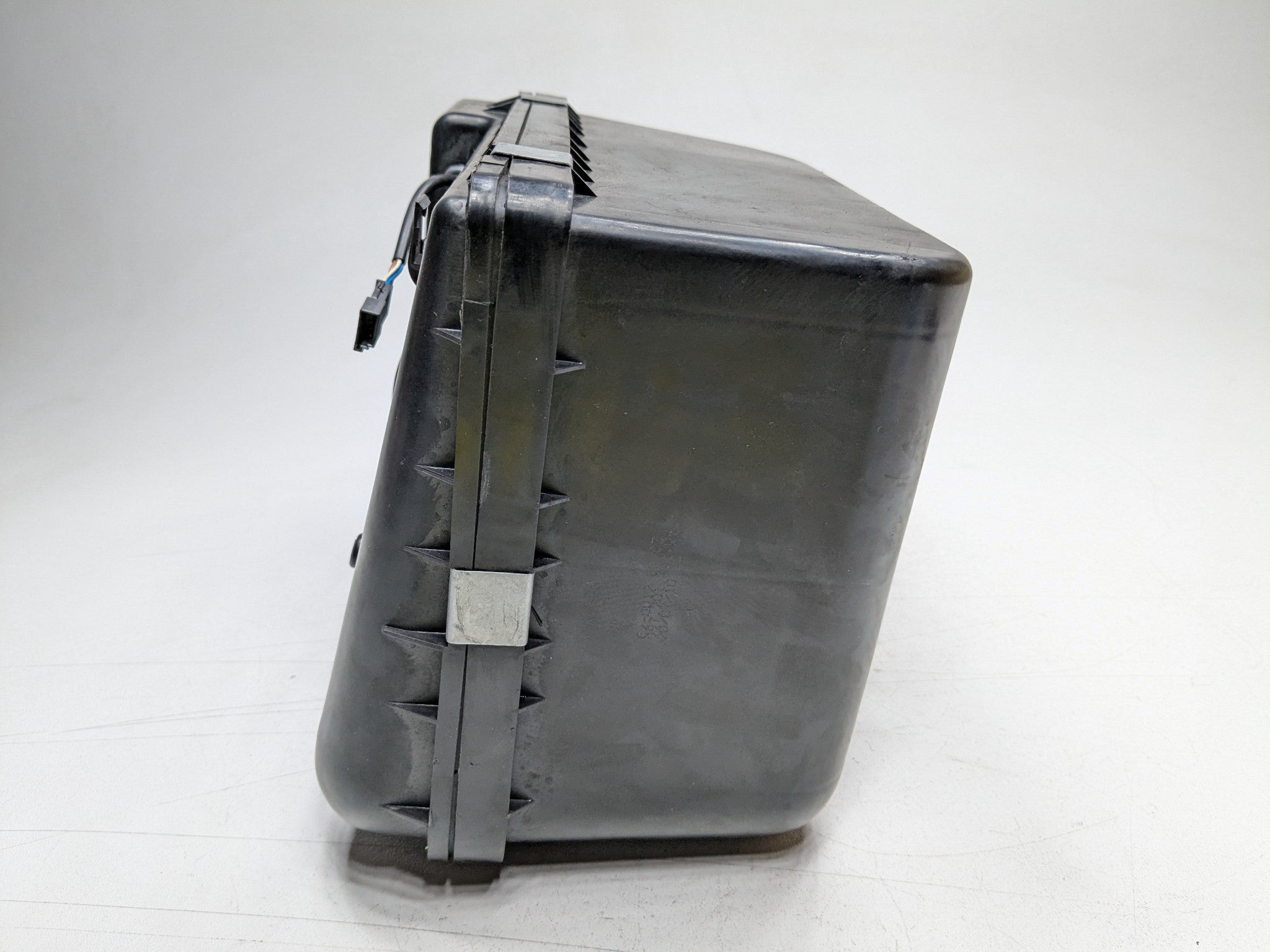 2006 - 2008 OEM PORSCHE CAYMAN FUEL VAPOR CHARCOAL CANISTER ASSEMBLY