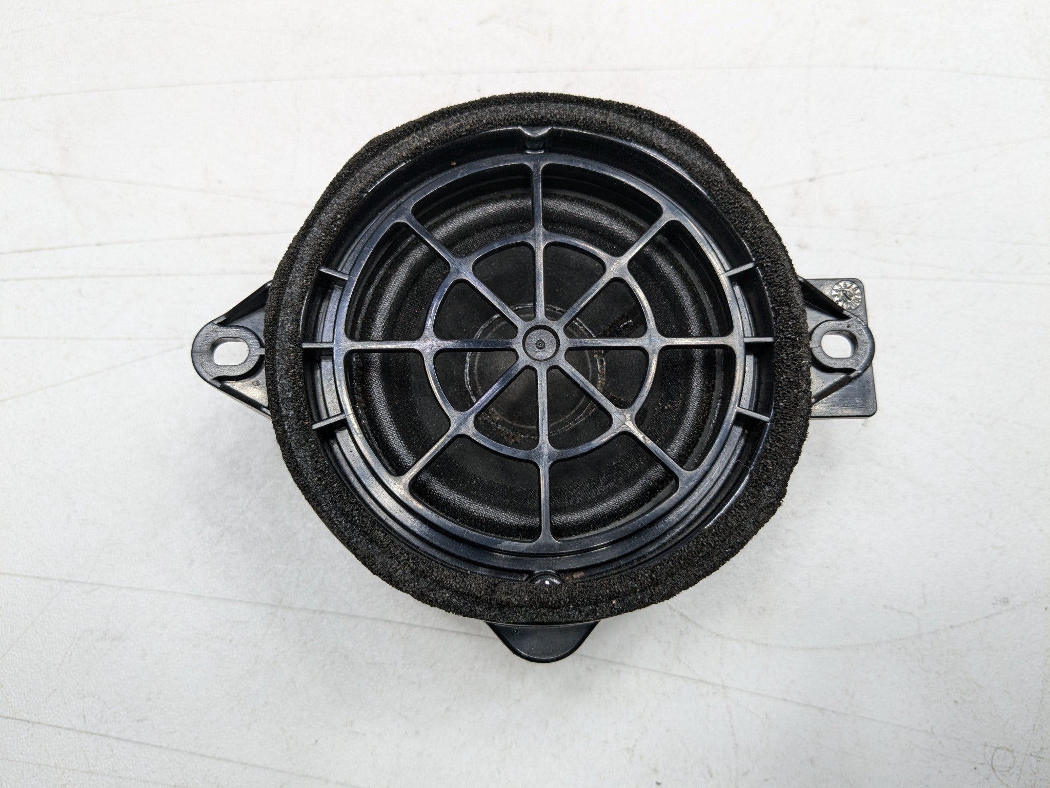 2006 - 2008 OEM PORSCHE CAYMAN FRONT AND REAR AUDIO SOUND SYSTEM SPEAKER SET
