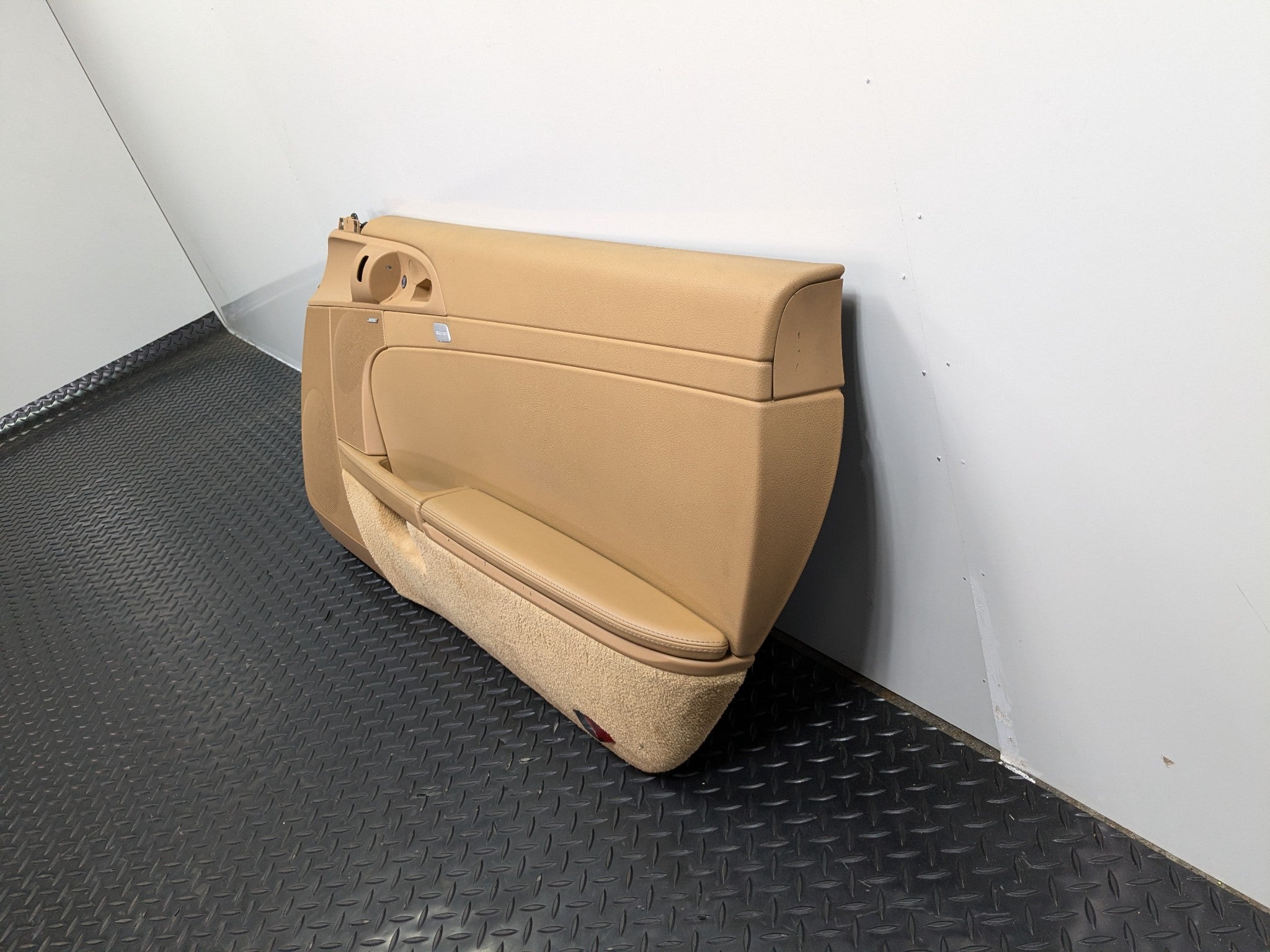 06 - 08 OEM PORSCHE CAYMAN RIGHT PASSENGER SIDE INTERIOR DOOR PANEL LEATHERETTE