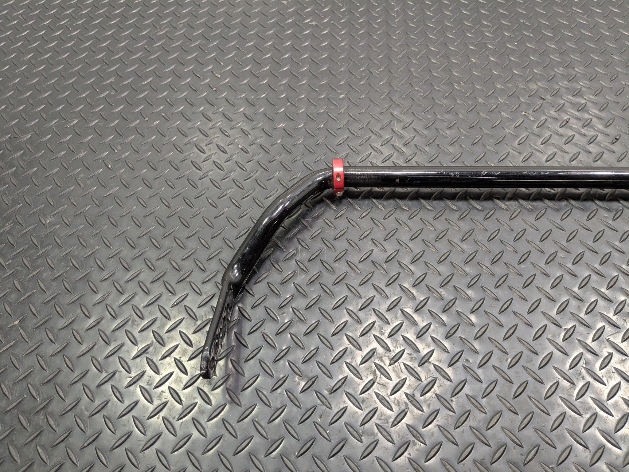 2006 - 2008 OEM PORSCHE CAYMAN FRONT STABILIZER SUSPENSION ANTI-ROLL SWAY BAR