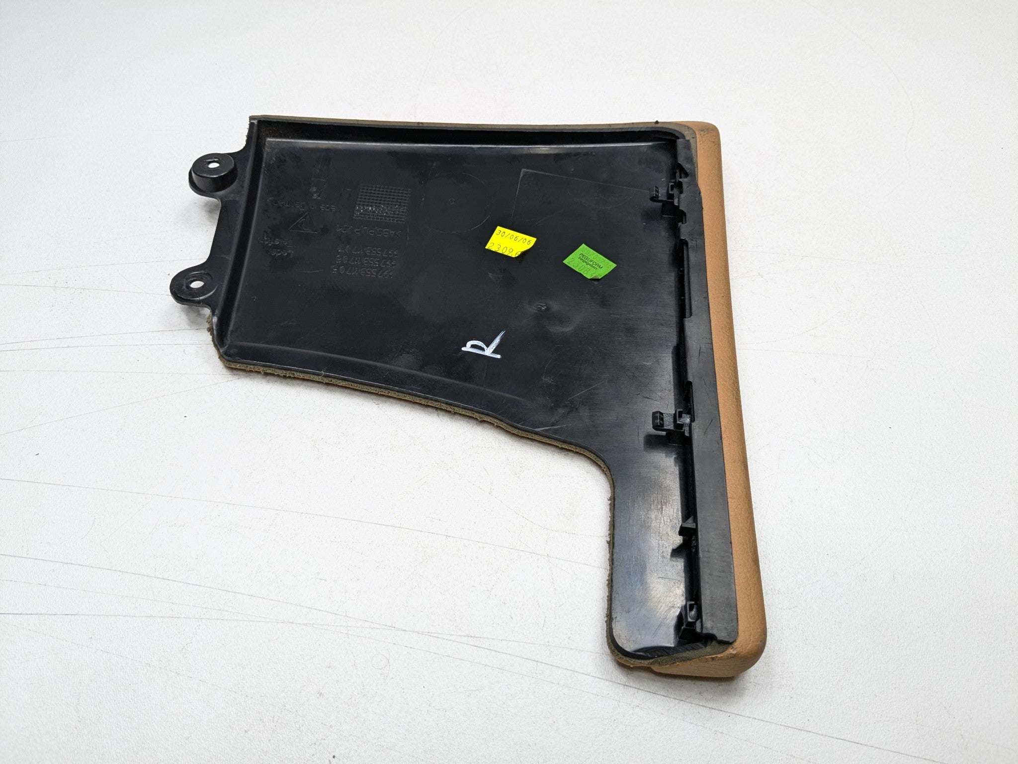 2006 - 2008 OEM PORSCHE CAYMAN DASH CENTER CONSOLE RIGHT SIDE OUTER TRIM COVER