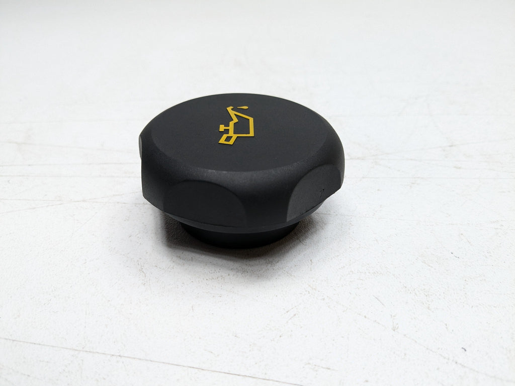 2006 - 2008 OEM PORSCHE CAYMAN ENGINE OIL RESERVOIR FILLER CAP