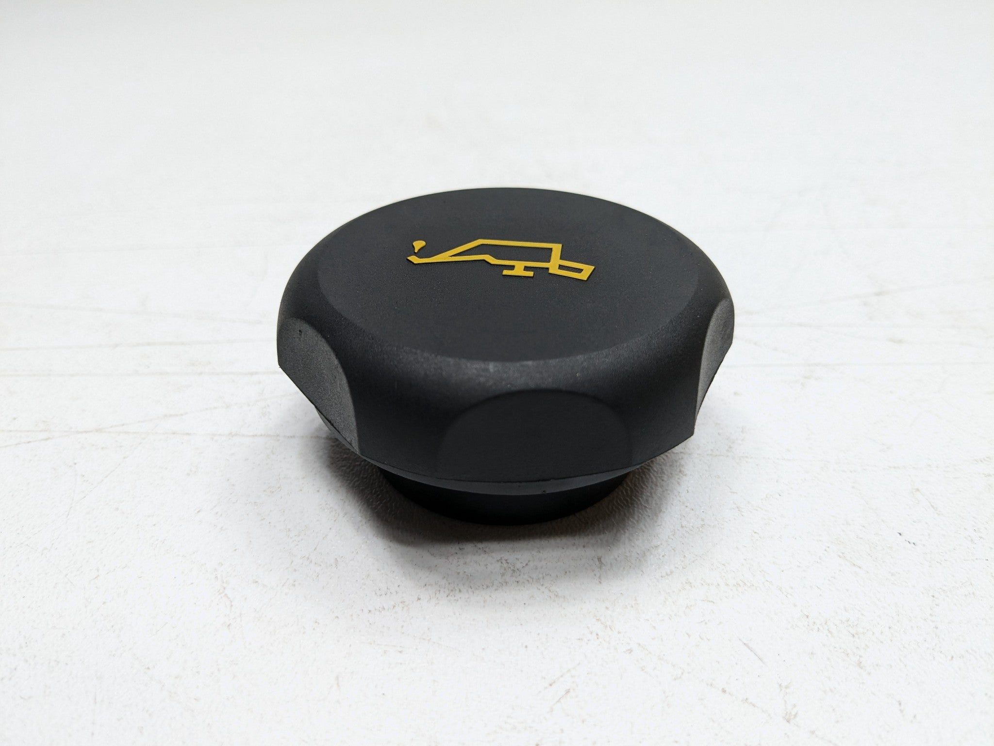 2006 - 2008 OEM PORSCHE CAYMAN ENGINE OIL RESERVOIR FILLER CAP