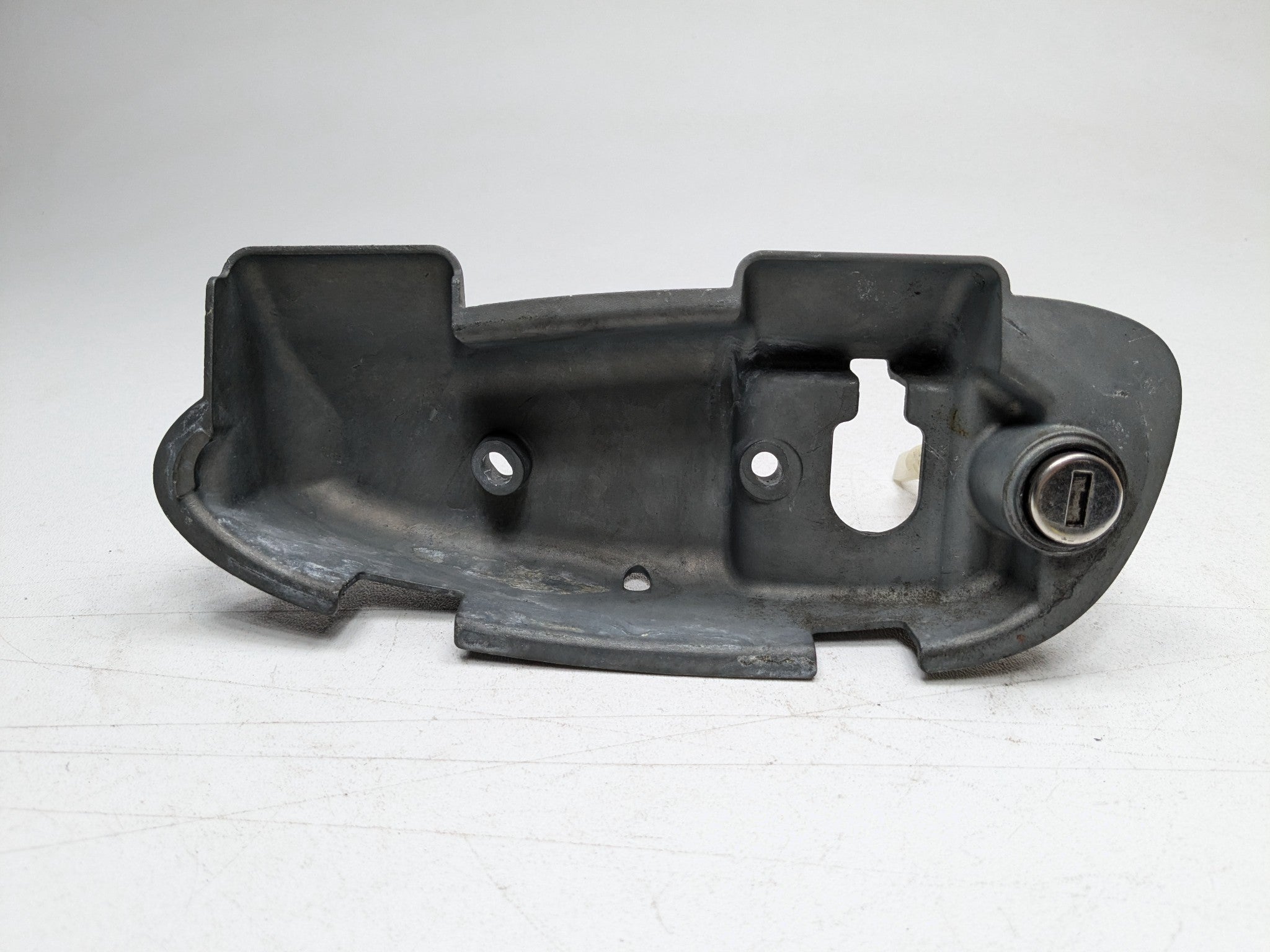 2006 - 2008 OEM PORSCHE CAYMAN LEFT DRIVER SIDE DOOR HANDLE MOUNT