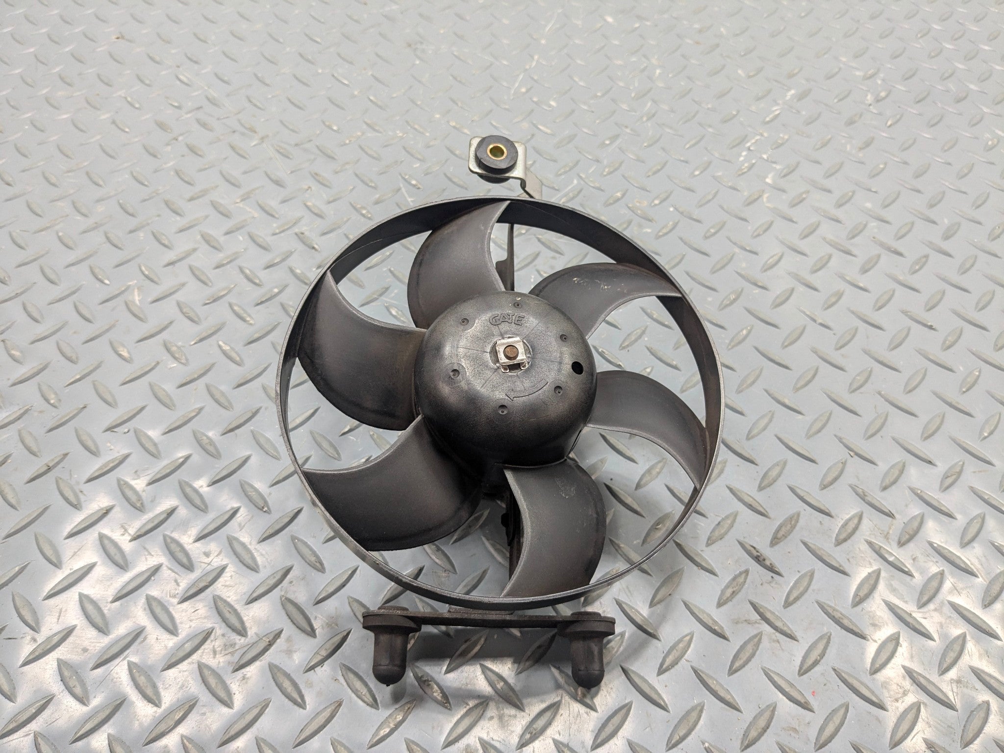 2006 - 2008 OEM PORSCHE CAYMAN ENGINE COOLING MOTOR FAN BLADE
