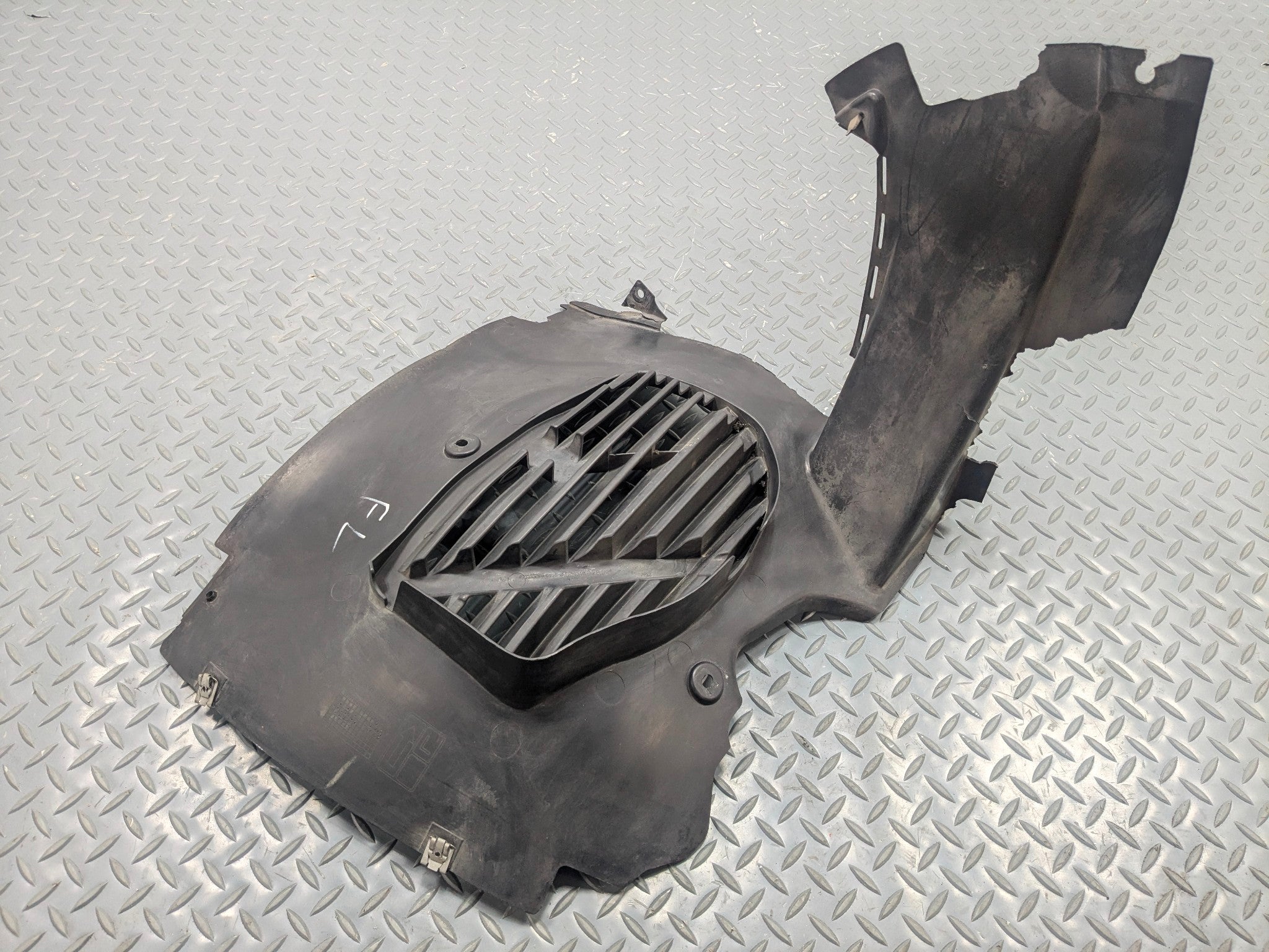 2006 - 2008 OEM PORSCHE CAYMAN FRONT LEFT FENDER LINER SPLASH SHIELD COVER