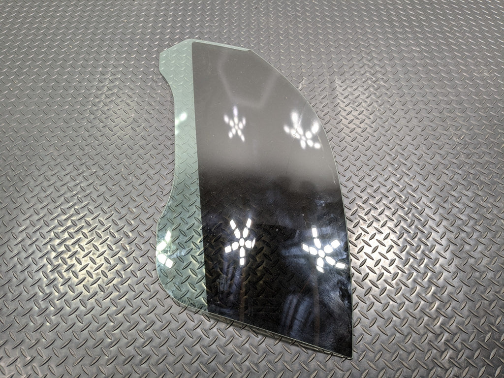 2006 - 2008 OEM PORSCHE CAYMAN LEFT DRIVER SIDE WINDOW GLASS WITH TINT