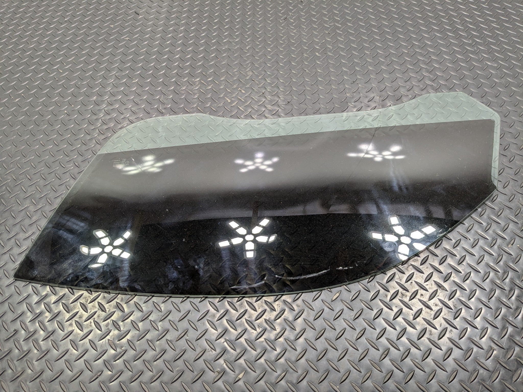 2006 - 2008 OEM PORSCHE CAYMAN LEFT DRIVER SIDE WINDOW GLASS WITH TINT