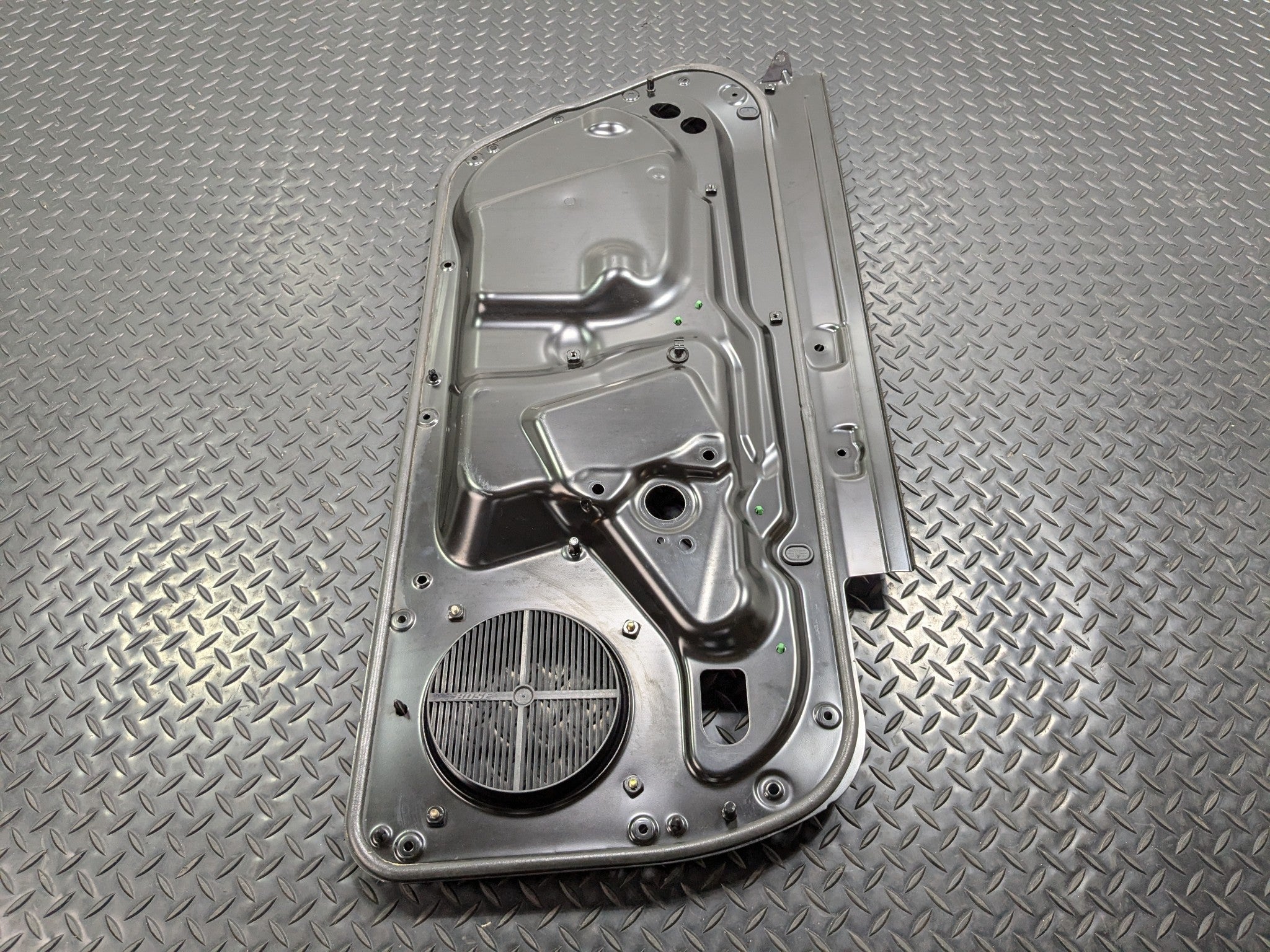 06 - 08 OEM PORSCHE CAYMAN RIGHT PASSENGER SIDE DOOR INNER CLOSEOUT COVER PANEL