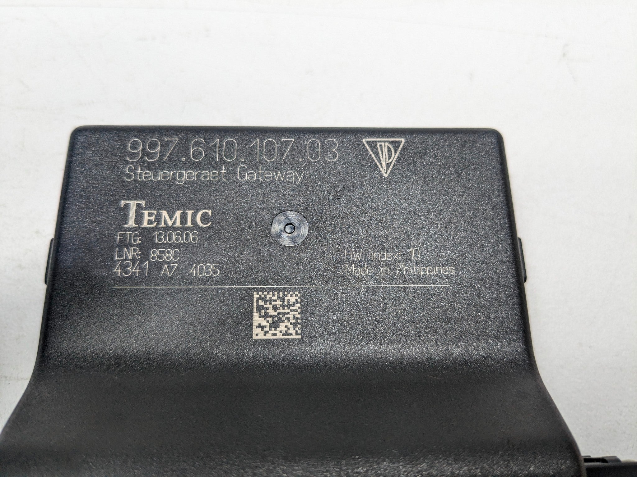 2006 - 2008 OEM PORSCHE CAYMAN GATEWAY CONTROL MODULE