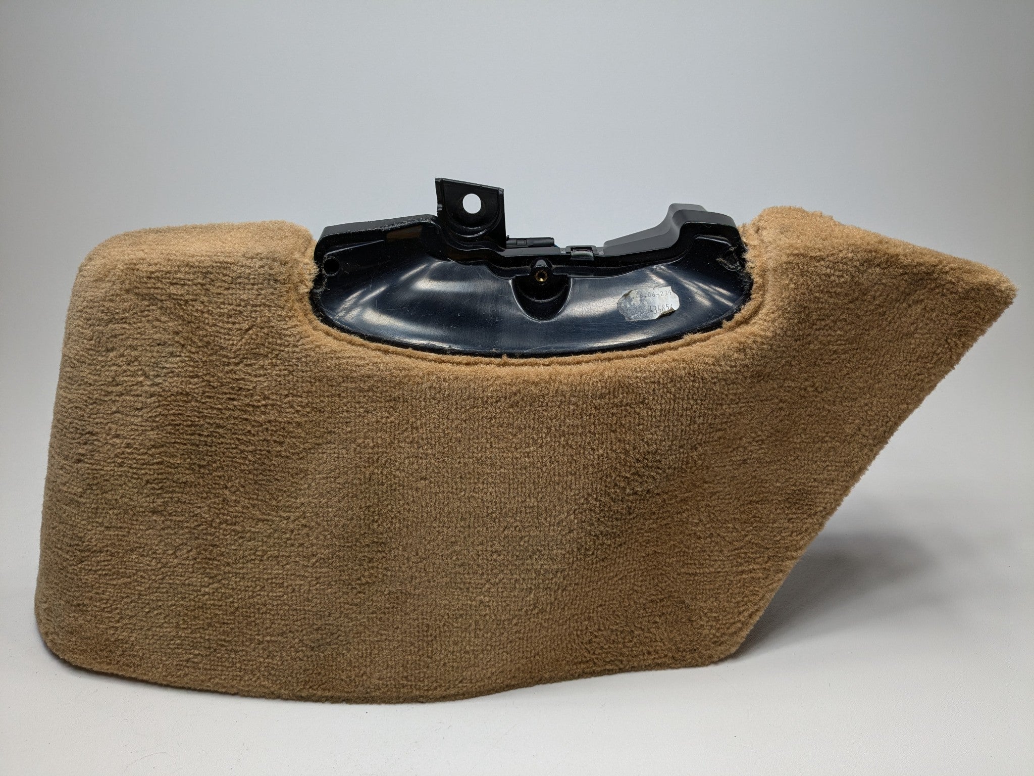 2006 - 2008 OEM PORSCHE CAYMAN REAR TRUNK BOSE SUBWOOFER SPEAKER BOX