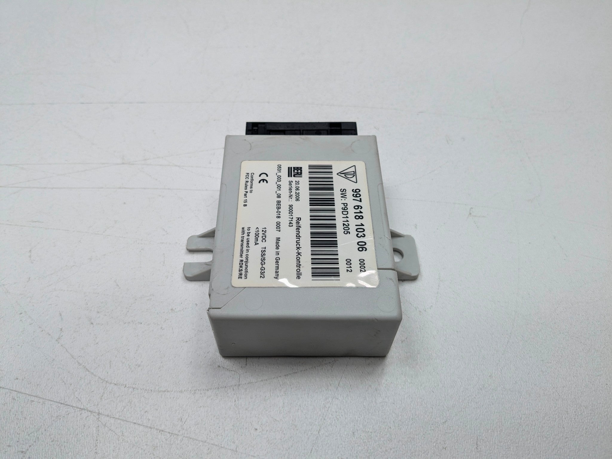 2006 - 2008 OEM PORSCHE CAYMAN TPMS TIRE PRESSURE CONTROL MODULE