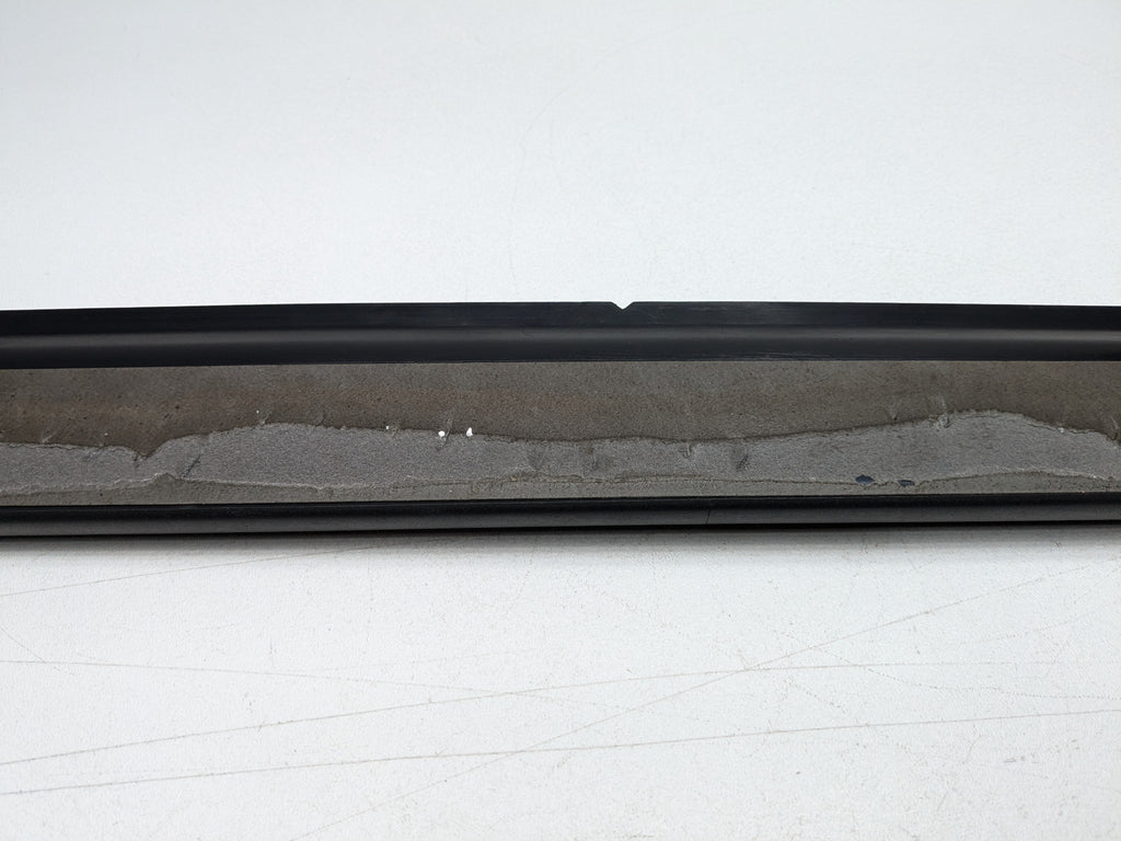 2006 - 2008 OEM PORSCHE CAYMAN RIGHT PASSENGER SIDE DOOR SCUFF SILL PLATE TRIM