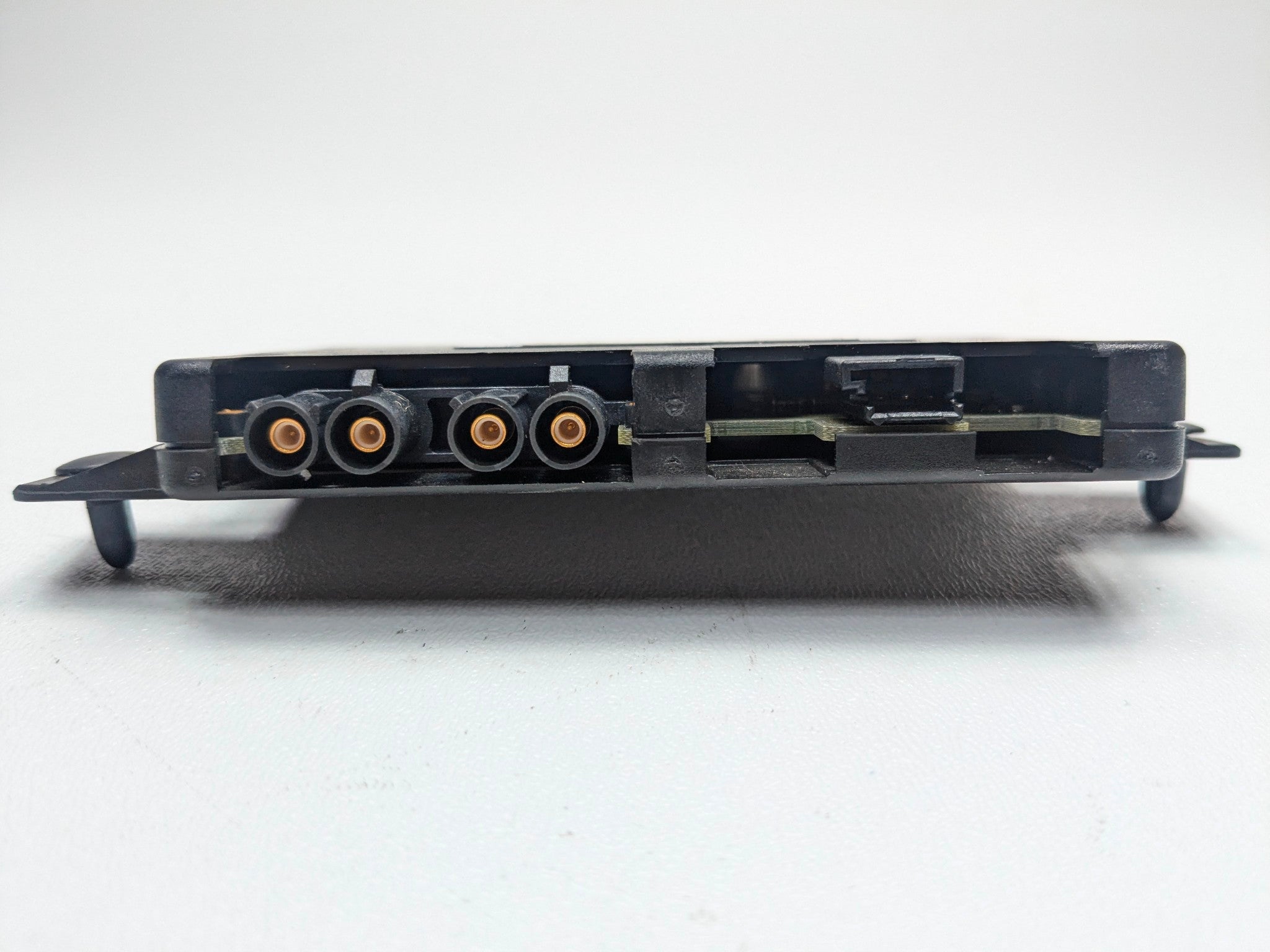 2006 - 2008 OEM PORSCHE CAYMAN NAVIGATION RADIO ANTENNA CONTROL MODULE