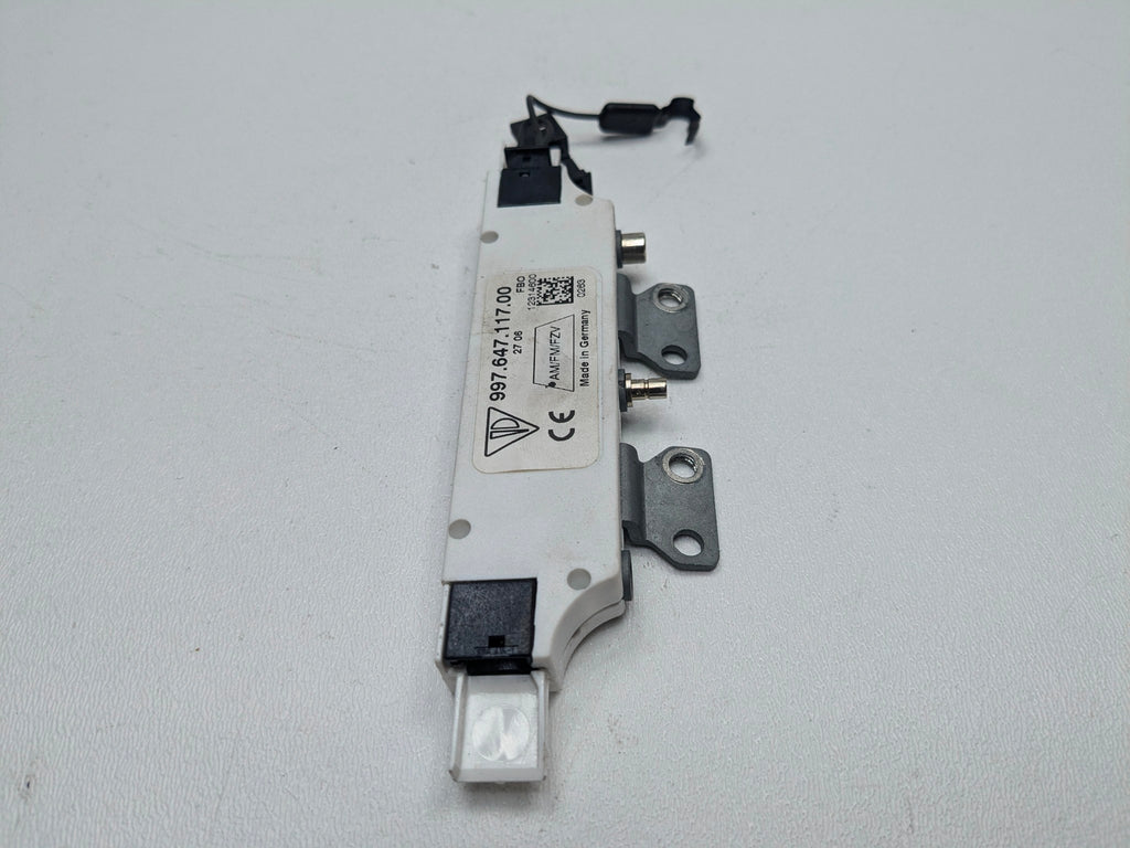 2006 - 2008 OEM PORSCHE CAYMAN RADIO ANTENNA AMPLIFIER TRAP CIRCUIT MODULE