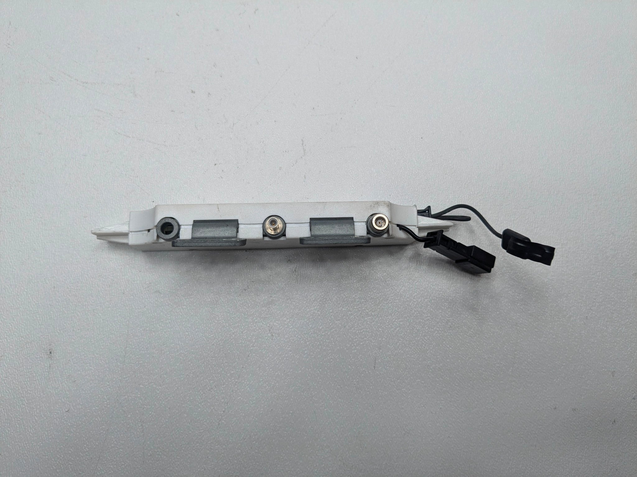 2006 - 2008 OEM PORSCHE CAYMAN RADIO ANTENNA AMPLIFIER TRAP CIRCUIT MODULE