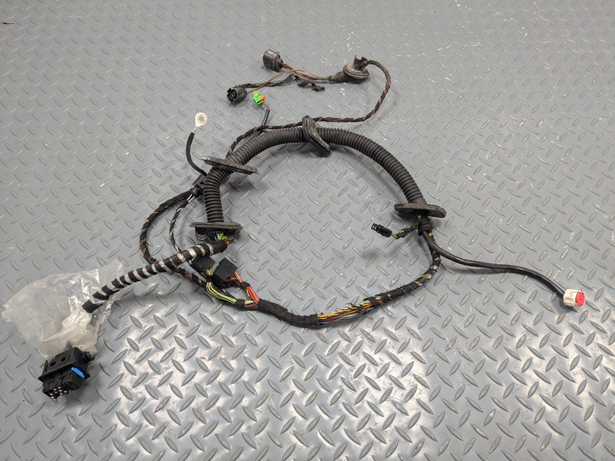 2006 - 2008 OEM PORSCHE CAYMAN LEFT DRIVER DOOR WIRING HARNESS