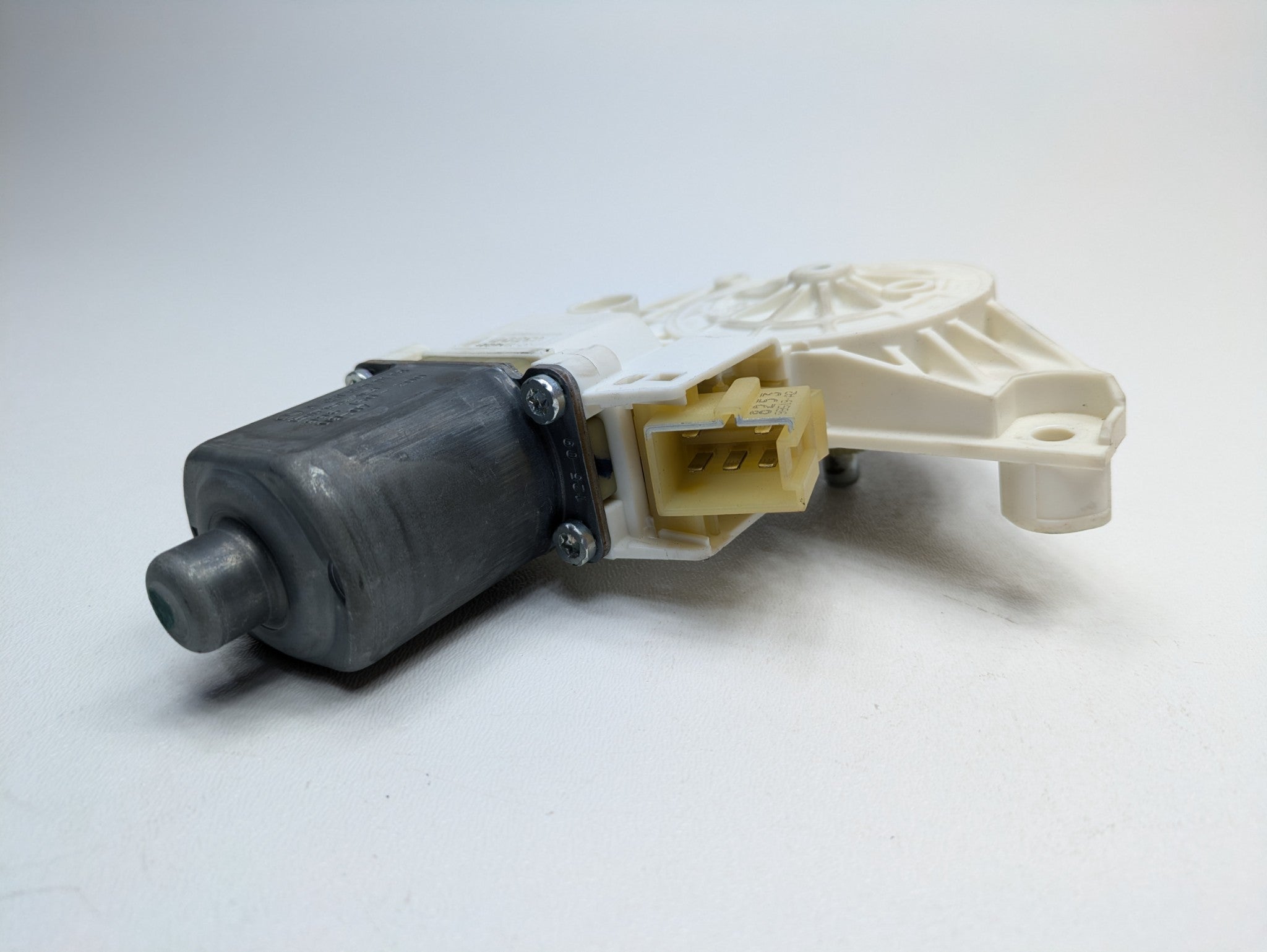 2009 - 2011 OEM MERCEDES-BENZ ML63 REAR LEFT SIDE WINDOW REGULATOR MOTOR