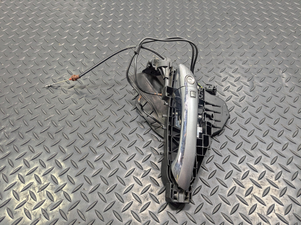2009 - 2011 OEM MERCEDES-BENZ ML63 FRONT LEFT SIDE OUTSIDE DOOR HANDLE
