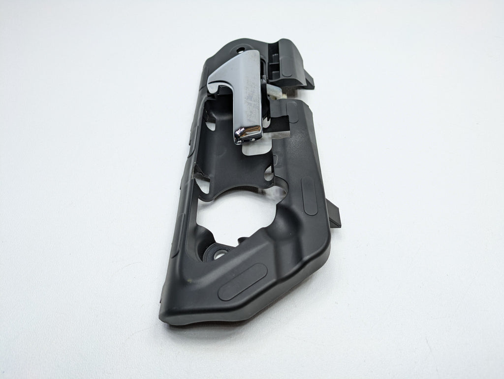 2009 - 2011 OEM MERCEDES-BENZ ML63 REAR RIGHT INTERIOR DOOR HANDLE
