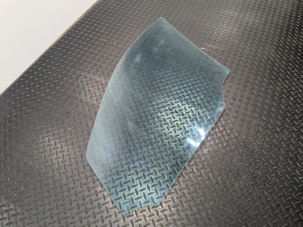 2009 - 2011 OEM MERCEDES-BENZ ML63 FRONT RIGHT SIDE DOOR WINDOW AUTO GLASS