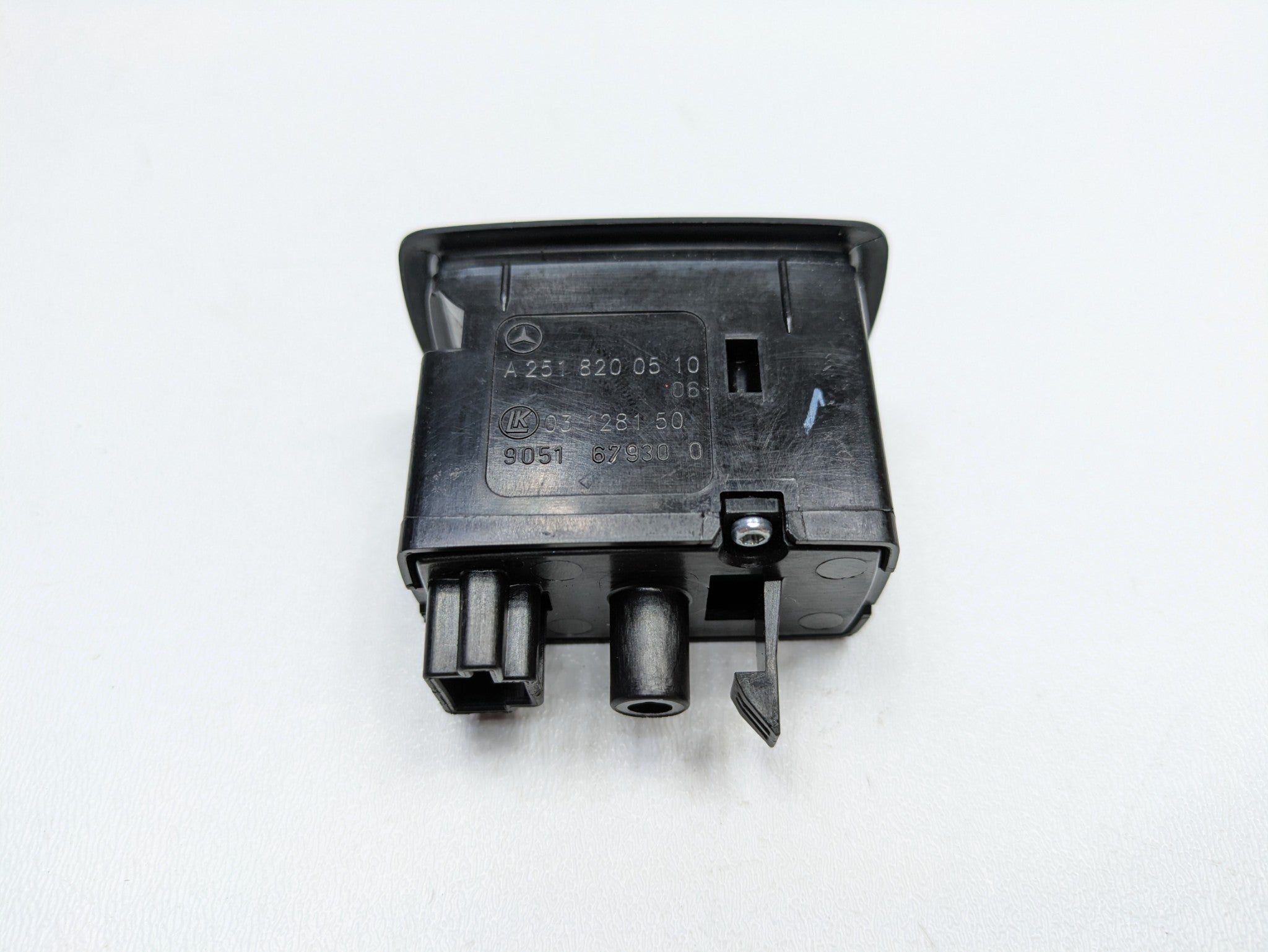 2009 - 2011 OEM MERCEDES-BENZ ML63 REAR RIGHT WINDOW REGULATOR CONTROL SWITCH