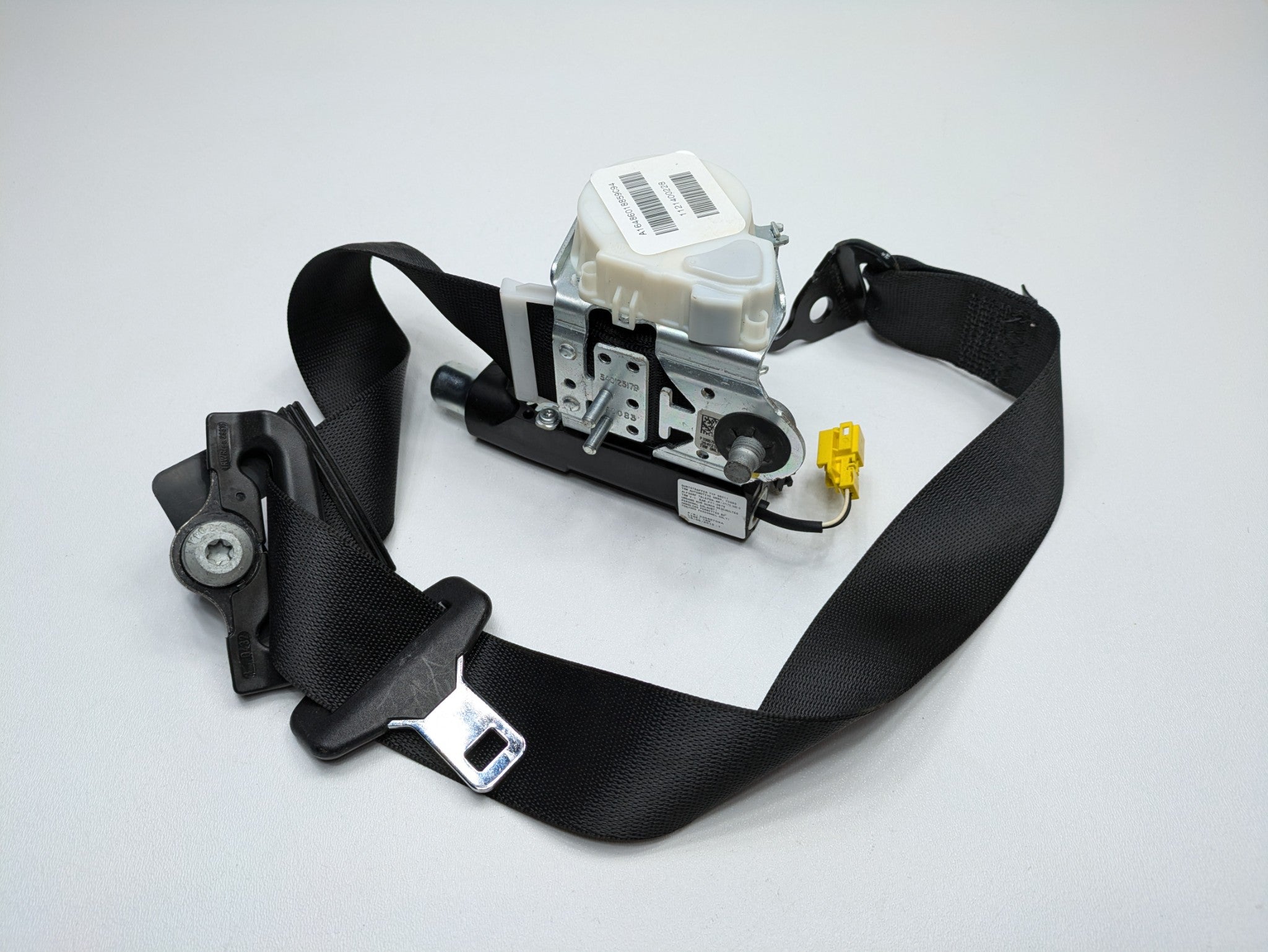 2009 - 2011 OEM MERCEDES-BENZ ML63 REAR RIGHT PASSENGER SIDE SEAT BELT