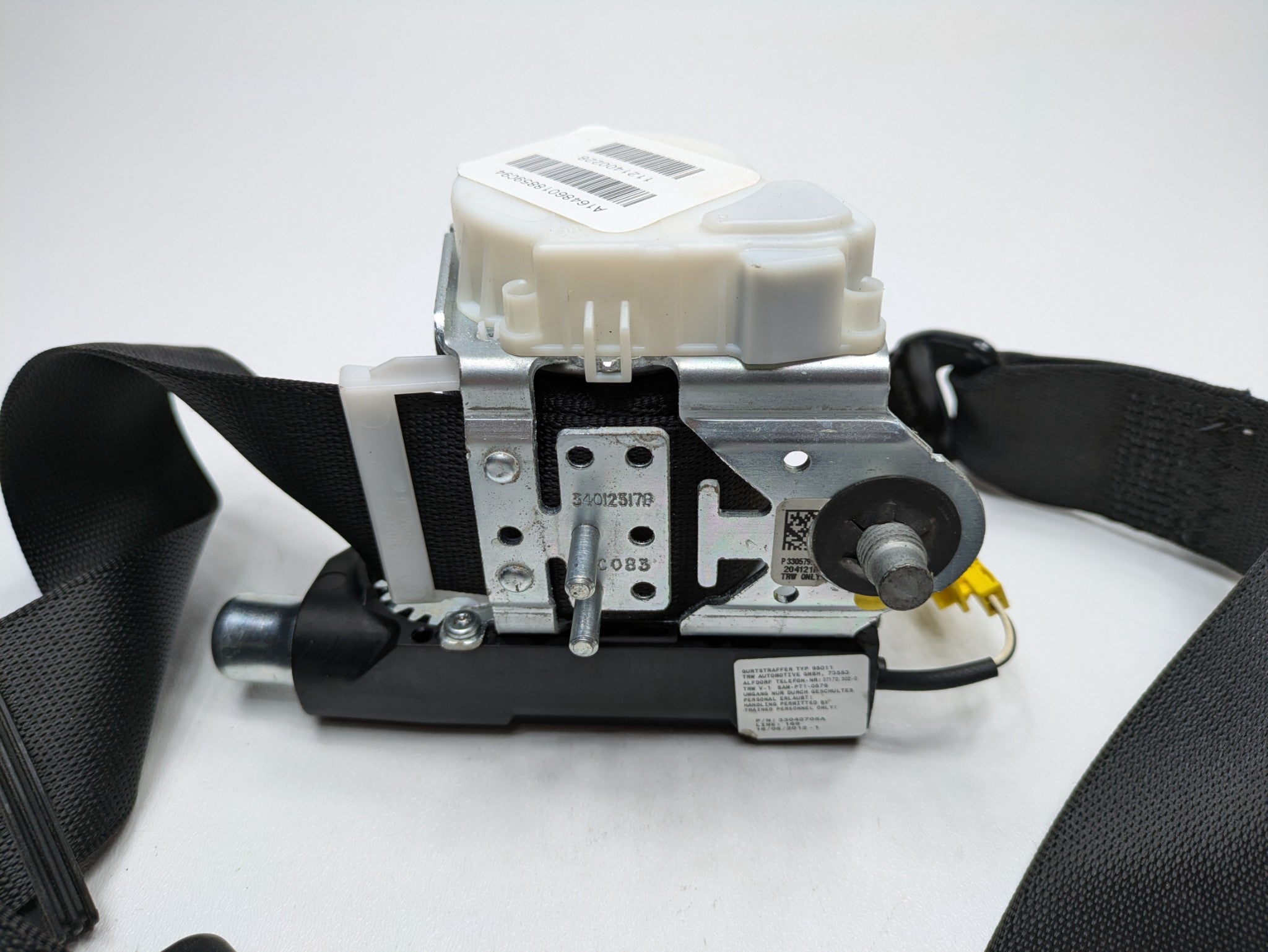2009 - 2011 OEM MERCEDES-BENZ ML63 REAR RIGHT PASSENGER SIDE SEAT BELT
