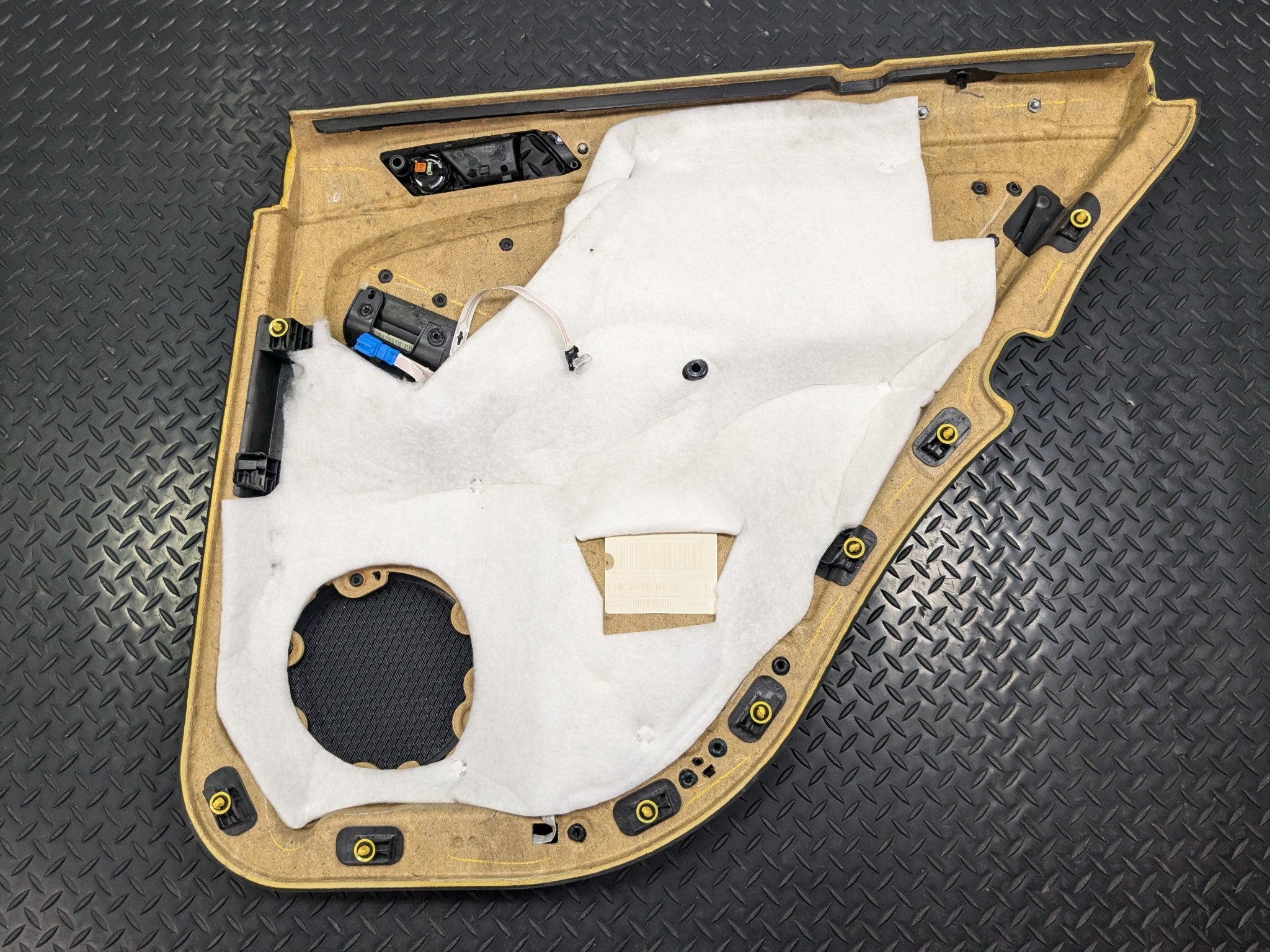 2009 - 2011 OEM MERCEDES-BENZ ML63 REAR LEFT INTERIOR DOOR PANEL COVER TRIM