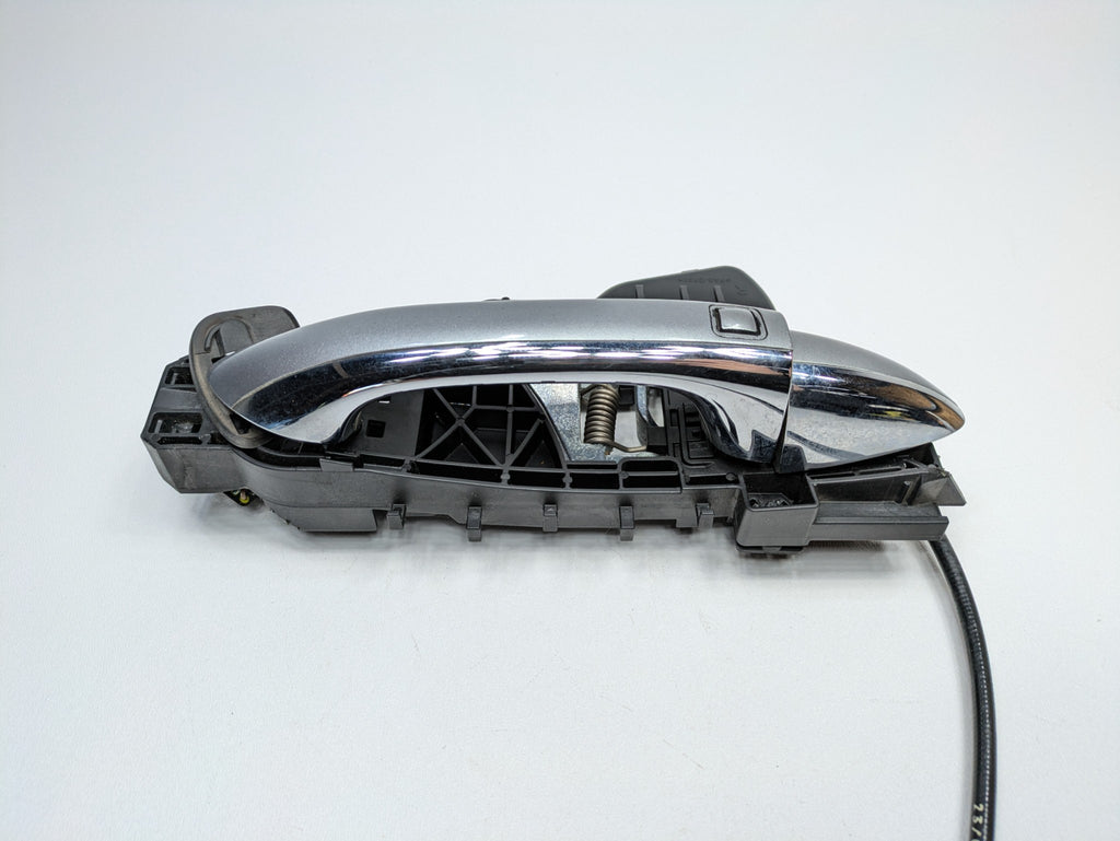 2009 - 2011 OEM MERCEDES-BENZ ML63 REAR RIGHT SIDE EXTERIOR DOOR HANDLE