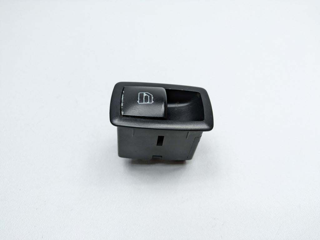 2009 - 2011 OEM MERCEDES-BENZ ML63 FRONT RIGHT WINDOW REGULATOR CONTROL SWITCH