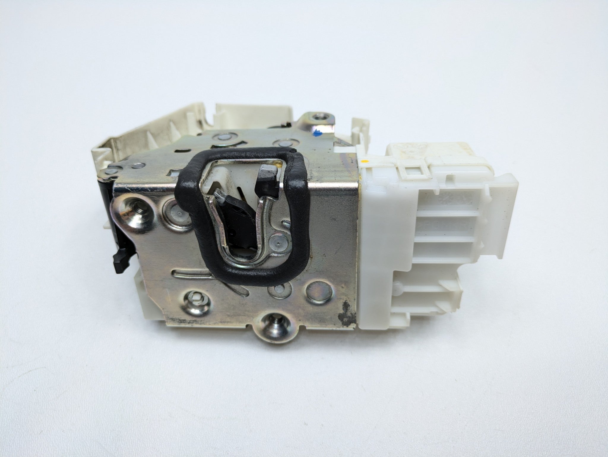 2009 - 2011 OEM MERCEDES-BENZ ML63 REAR RIGHT PASSENGER SIDE DOOR LATCH ACTUATOR