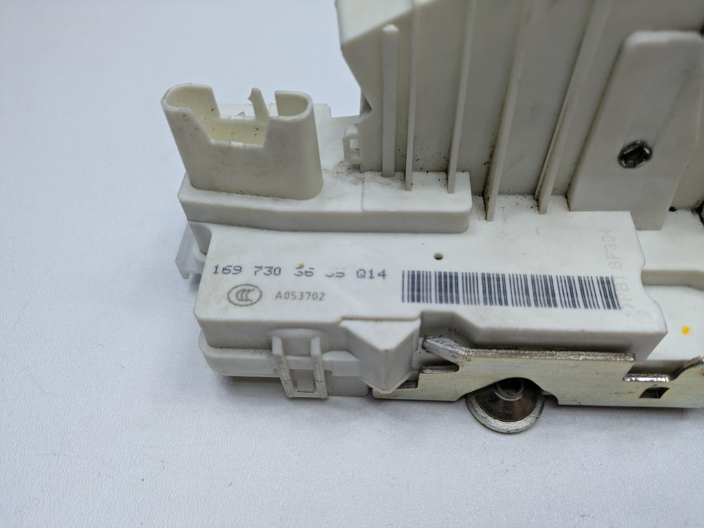 2009 - 2011 OEM MERCEDES-BENZ ML63 REAR RIGHT PASSENGER SIDE DOOR LATCH ACTUATOR