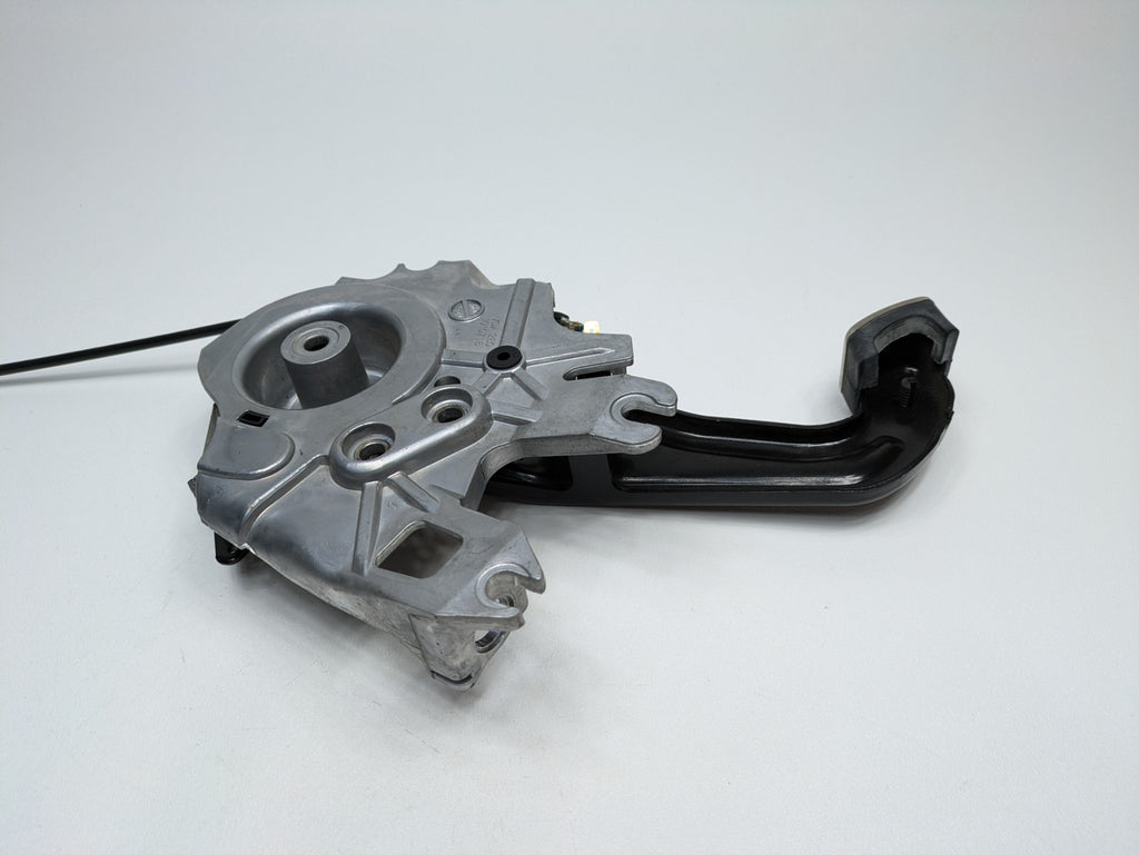 2009 - 2011 OEM MERCEDES-BENZ ML63 EMERGENCY BRAKE PEDAL ASSEMBLY