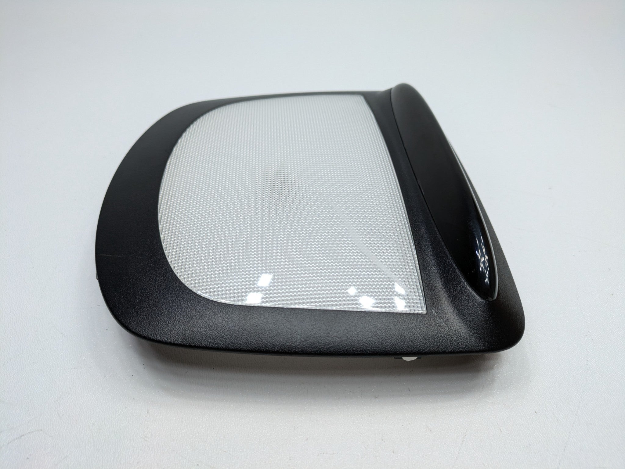 2009 - 2011 OEM MERCEDES-BENZ ML63 REAR INTERIOR UPPER ROOF OVERHEAD LIGHT LAMP