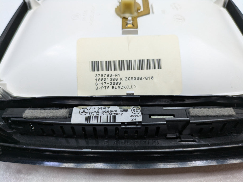 2009 - 2011 OEM MERCEDES-BENZ ML63 REAR INTERIOR UPPER ROOF OVERHEAD LIGHT LAMP