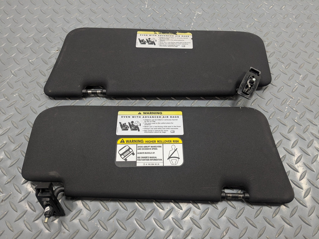 09 - 11 OEM MERCEDES-BENZ ML63 FRONT LEFT AND RIGHT SUN VISOR SHADE PAIR SET