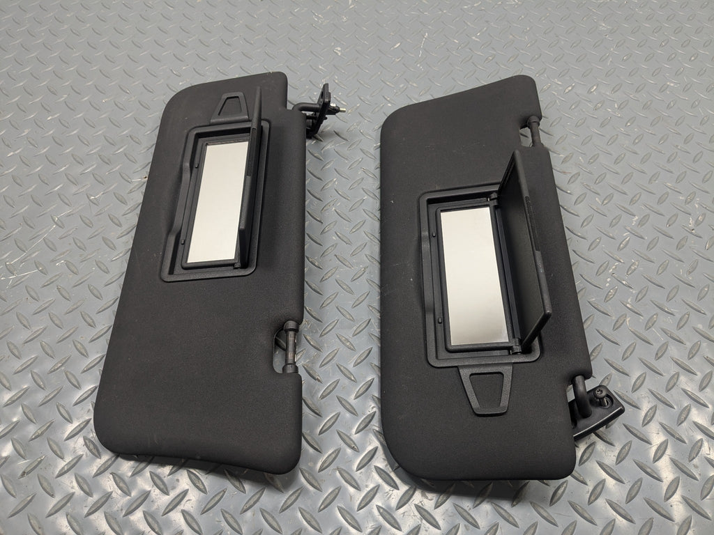 09 - 11 OEM MERCEDES-BENZ ML63 FRONT LEFT AND RIGHT SUN VISOR SHADE PAIR SET