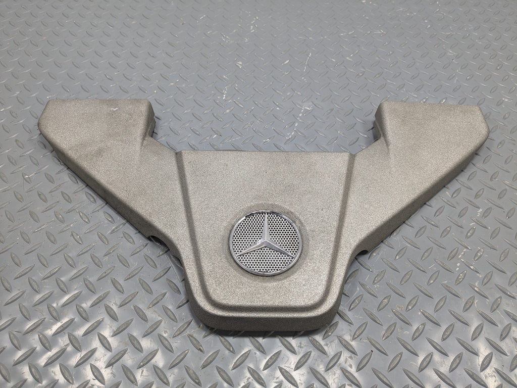 2009 - 2011 OEM MERCEDES-BENZ ML63 FRONT CYLINDER HEAD COVER PLATE WITH LOGO