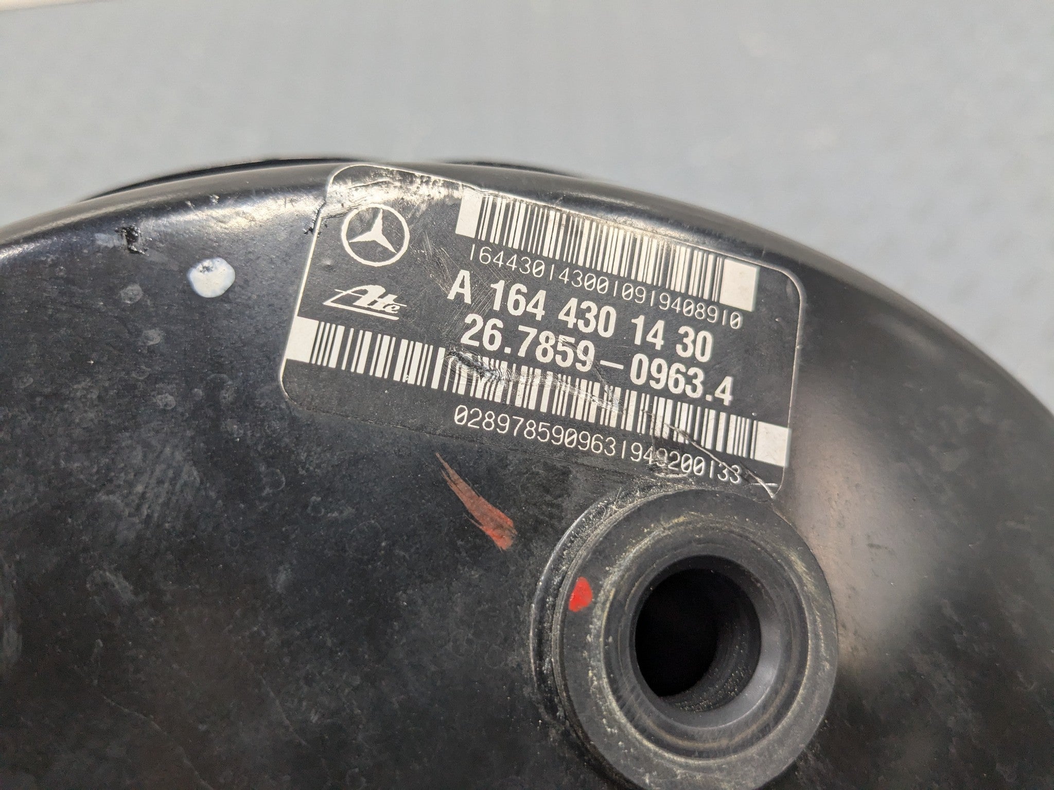 2009 - 2011 OEM MERCEDES-BENZ ML63 POWER BRAKE BOOSTER MASTER CYLINDER